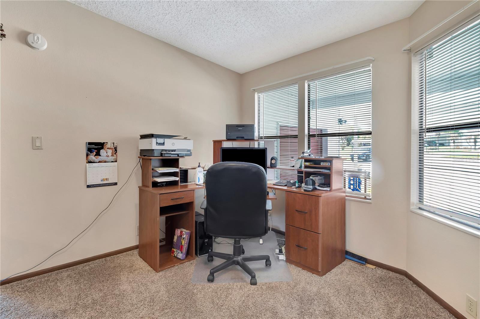 Image 23 of 32 For 2627 Fiddlewood Court 868