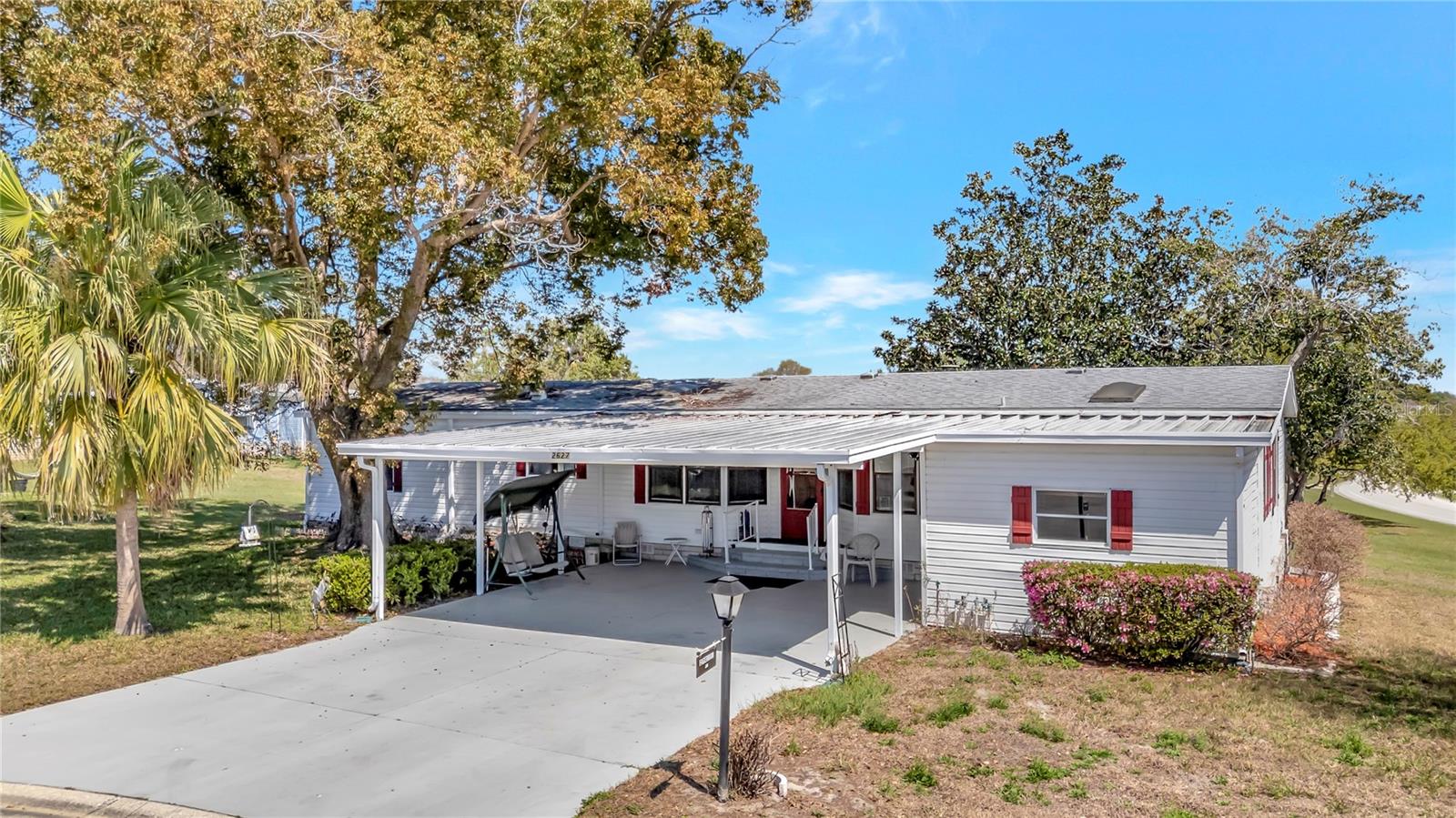 Image 26 of 32 For 2627 Fiddlewood Court 868