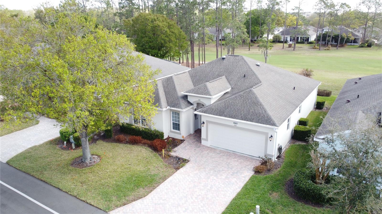 Image 2 of 72 For 2318 Fenton Avenue