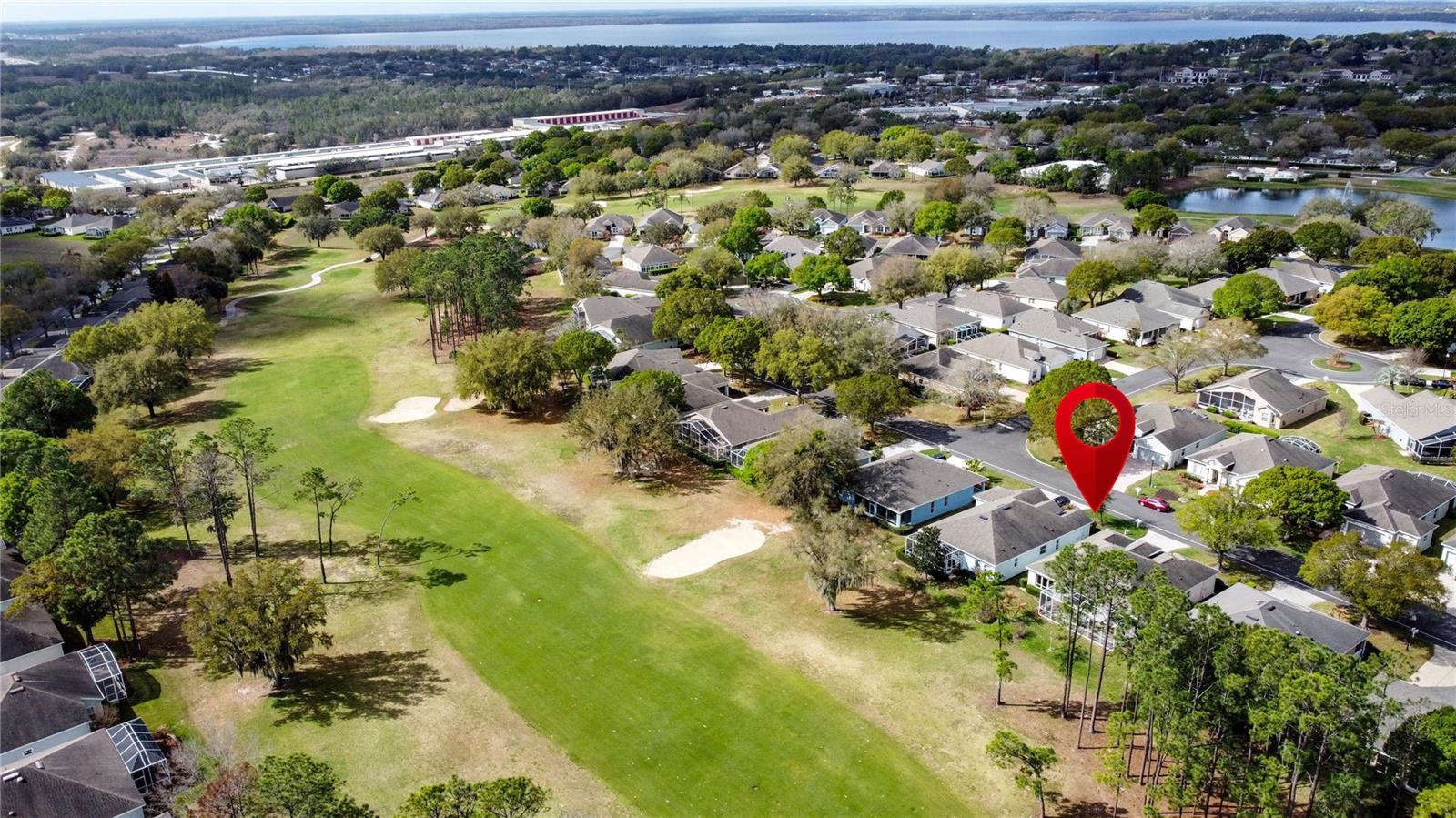 Image 40 of 72 For 2318 Fenton Avenue