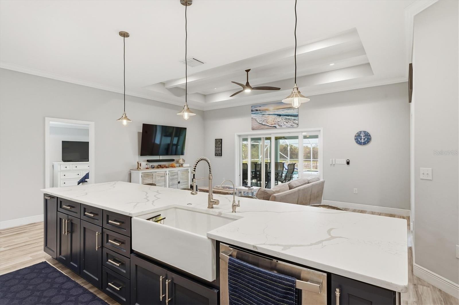 Image 11 of 49 For 6165 1st Street Sw