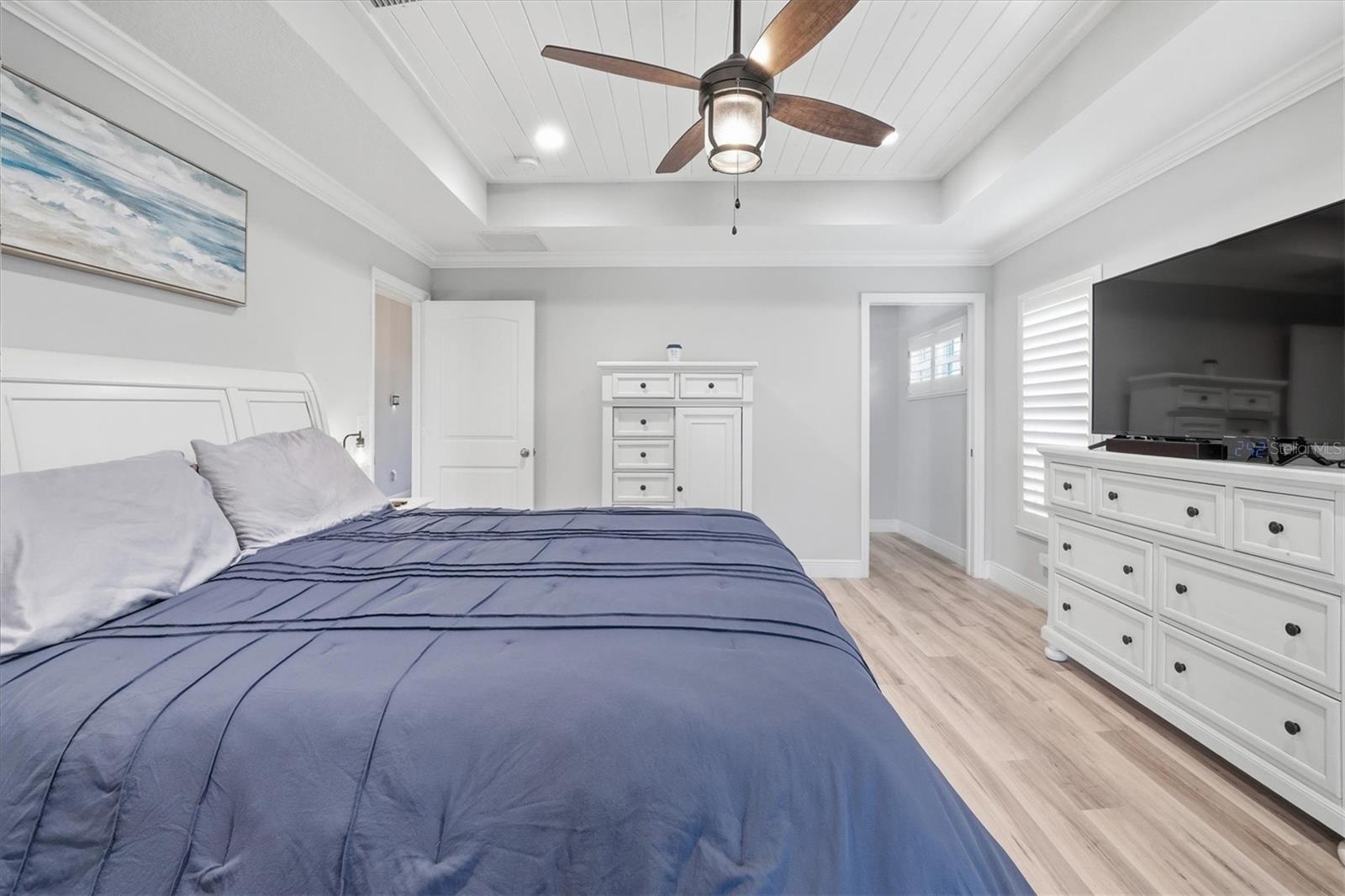 Image 20 of 49 For 6165 1st Street Sw