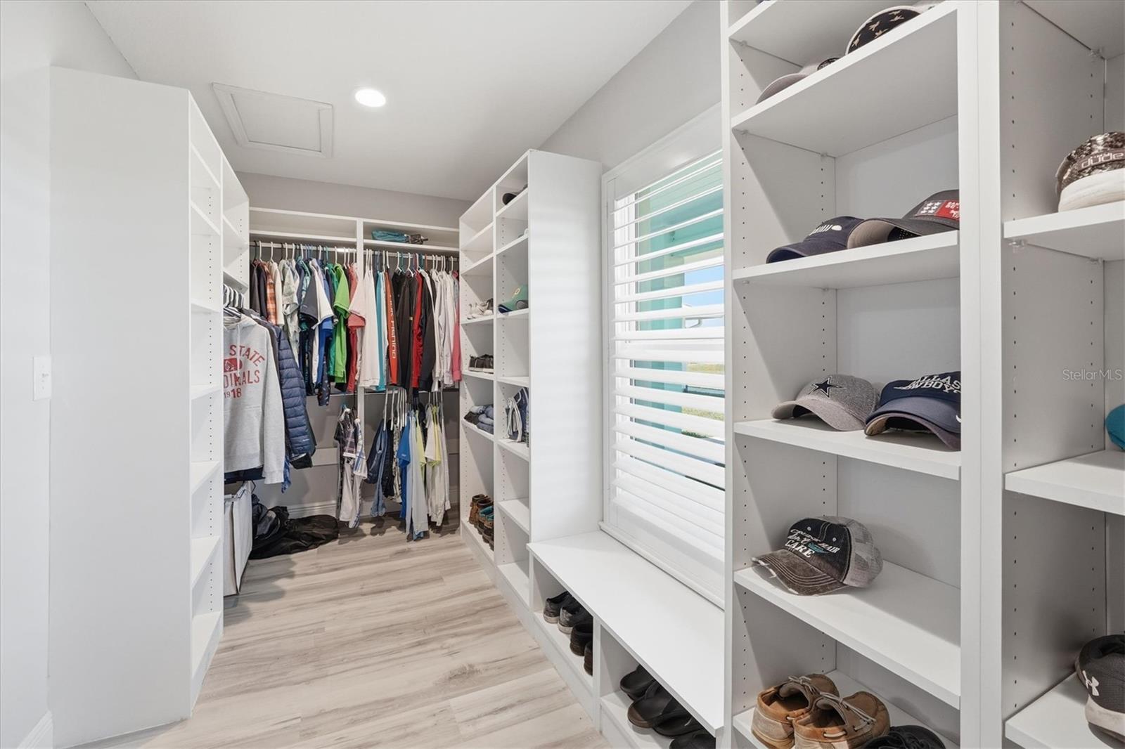 Image 25 of 49 For 6165 1st Street Sw