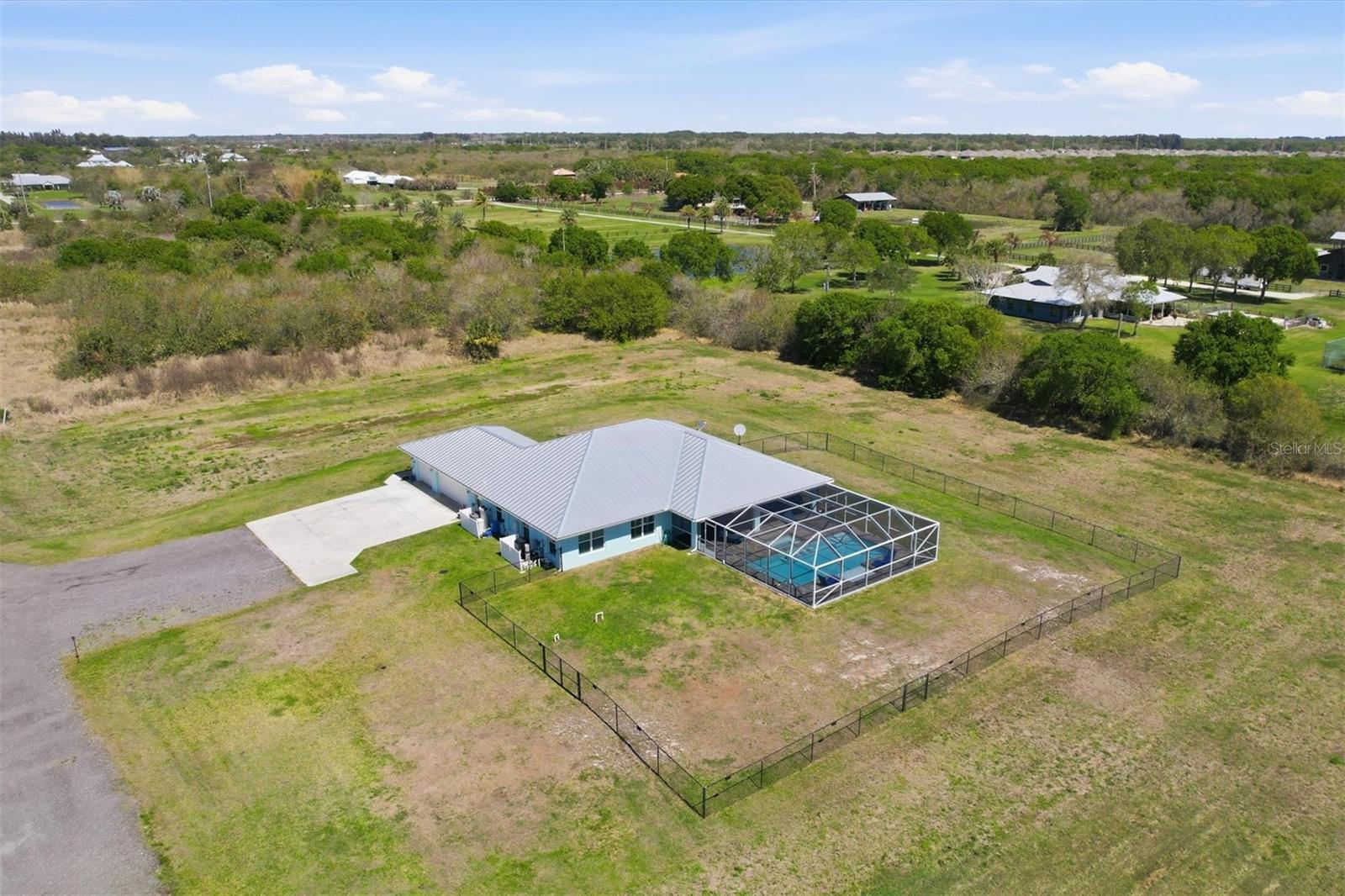 Image 44 of 49 For 6165 1st Street Sw