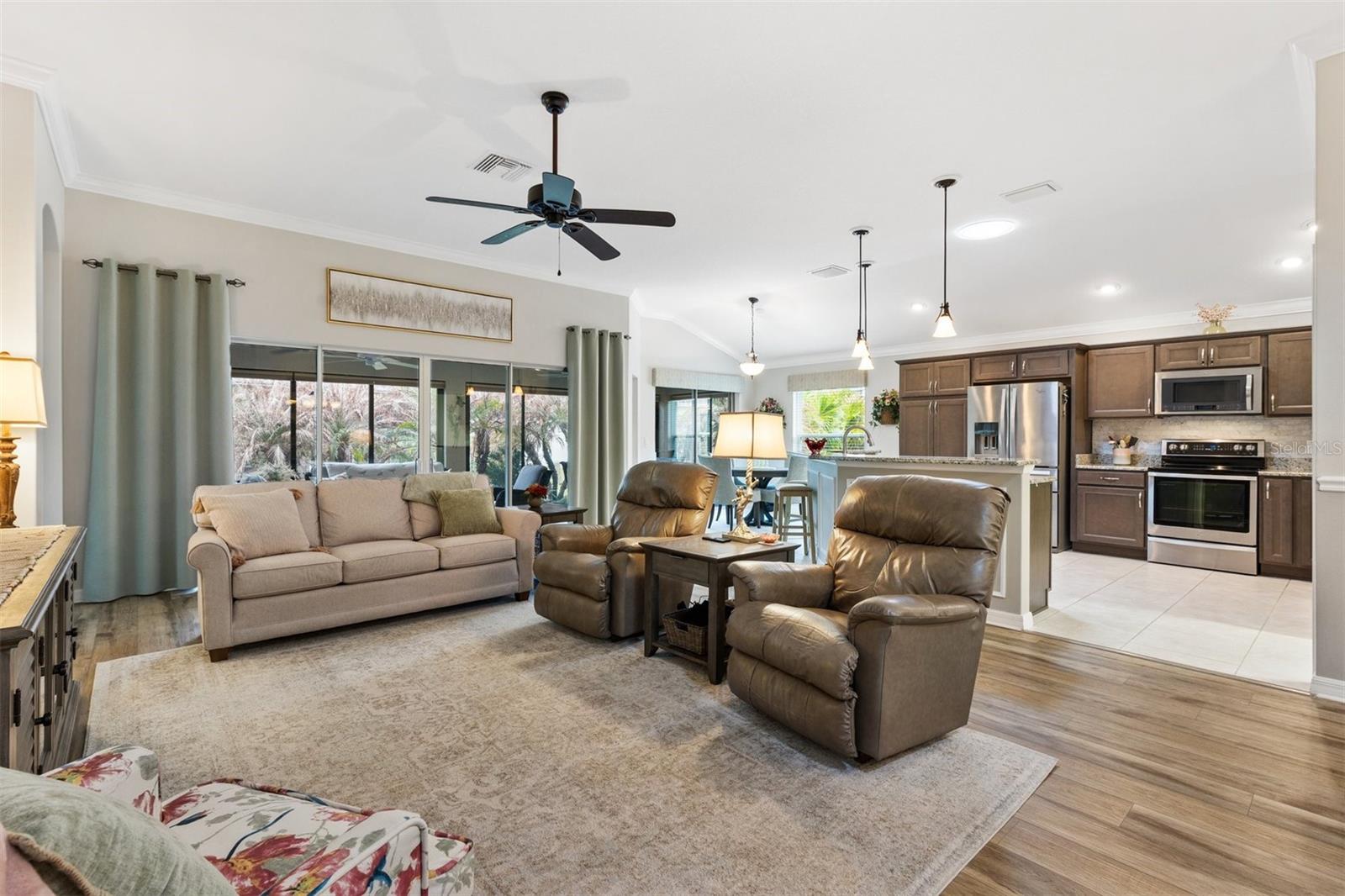 Image 6 of 46 For 4354 Zeppelin Road