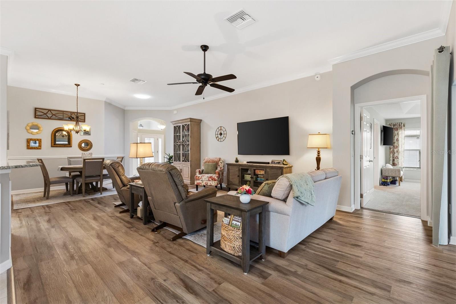 Image 9 of 46 For 4354 Zeppelin Road