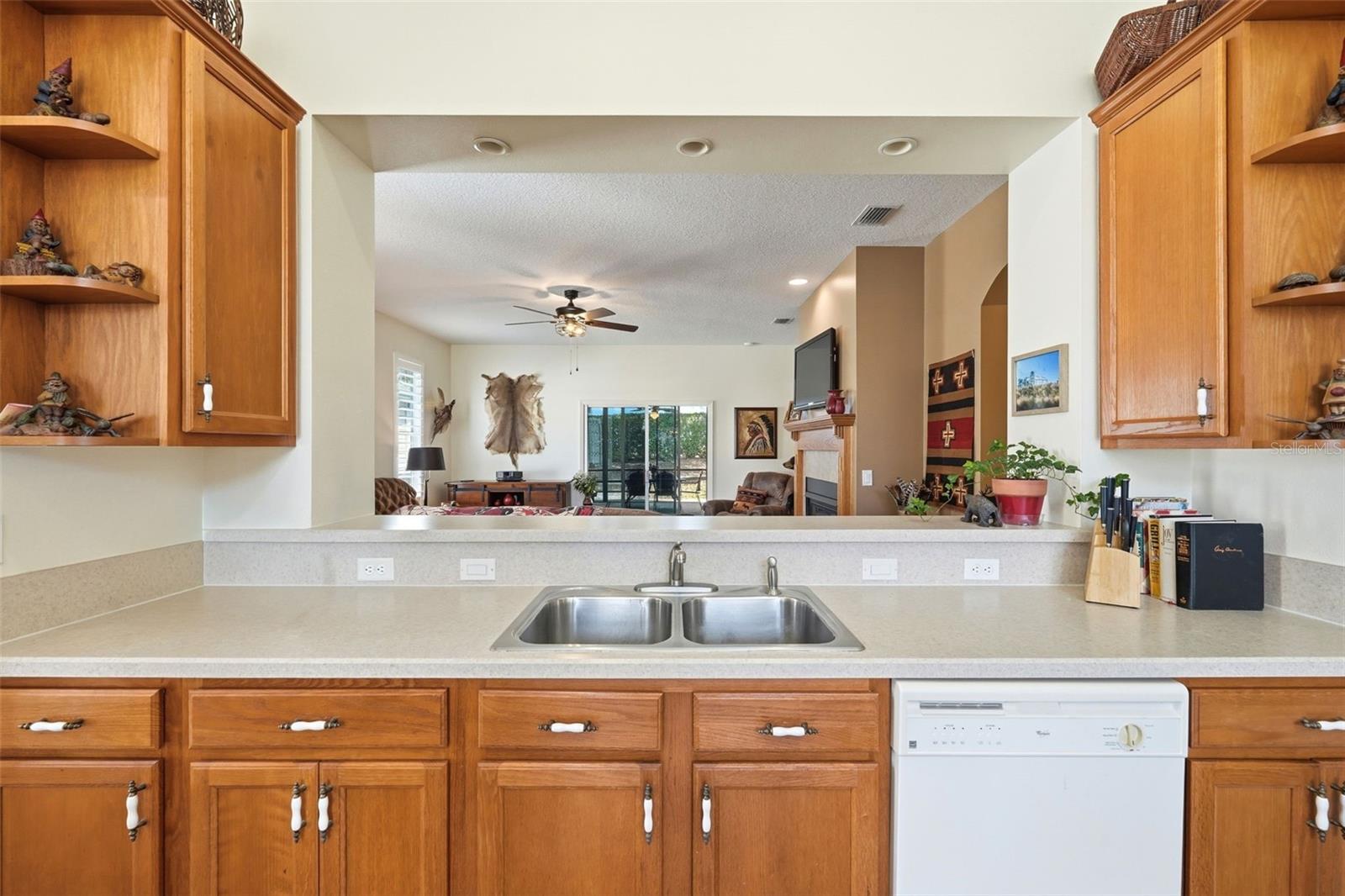 Image 10 of 76 For 5135 Indian Ocean Loop