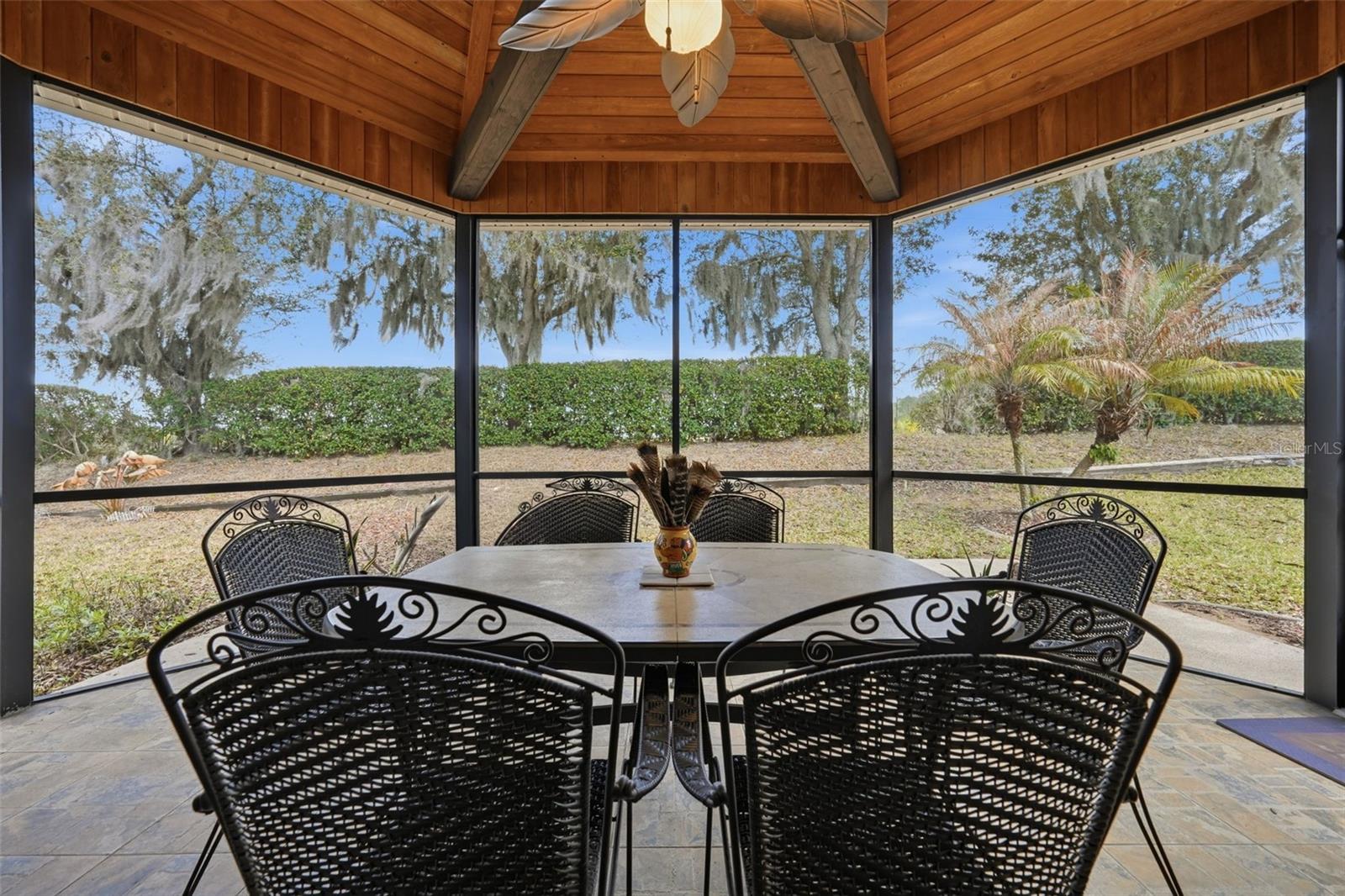 Image 21 of 76 For 5135 Indian Ocean Loop