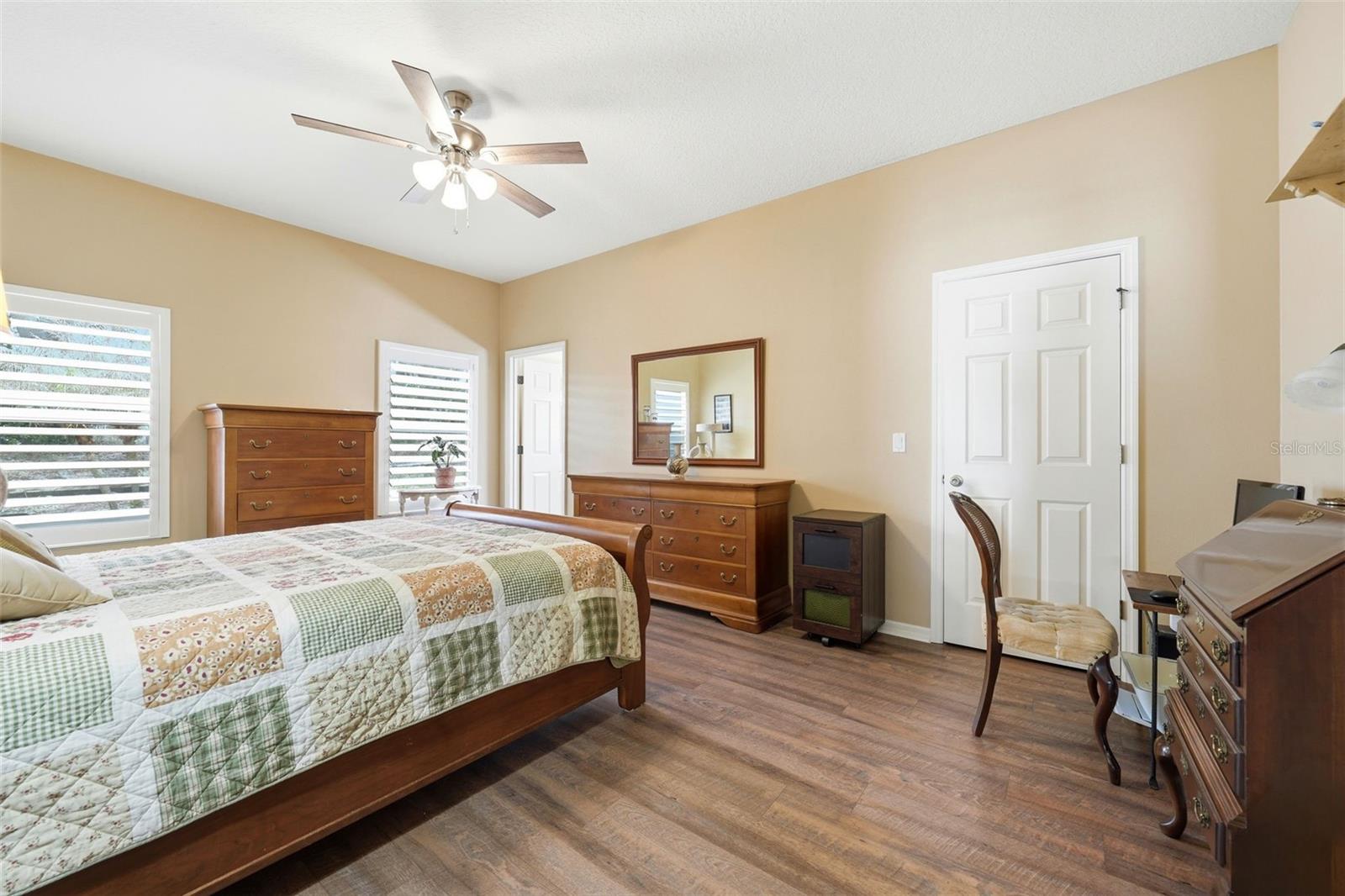 Image 25 of 76 For 5135 Indian Ocean Loop