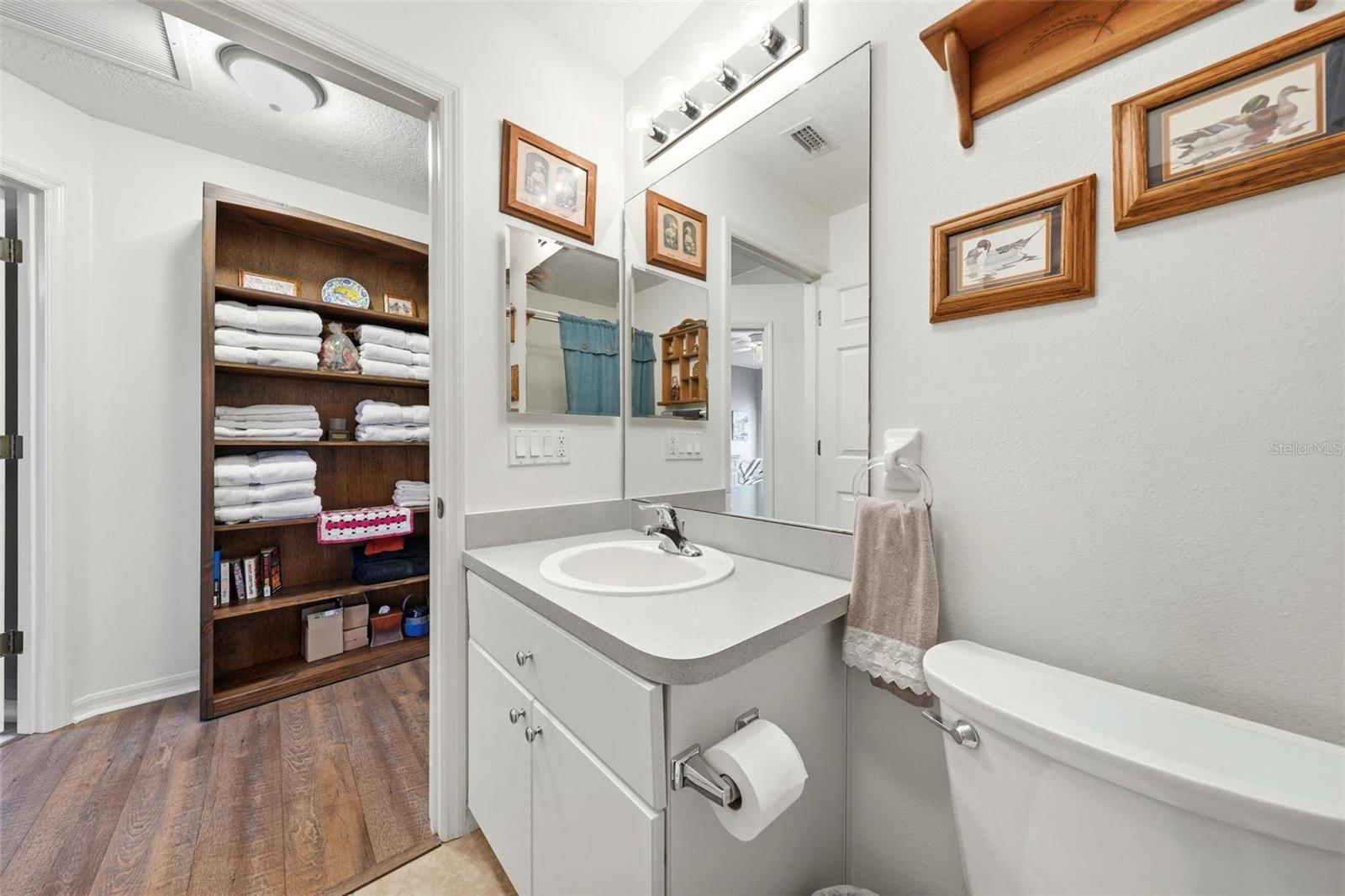 Image 34 of 76 For 5135 Indian Ocean Loop