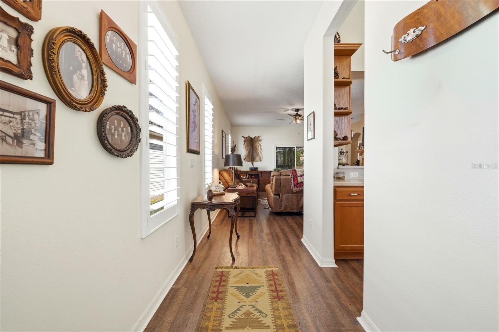 Image 6 of 76 For 5135 Indian Ocean Loop