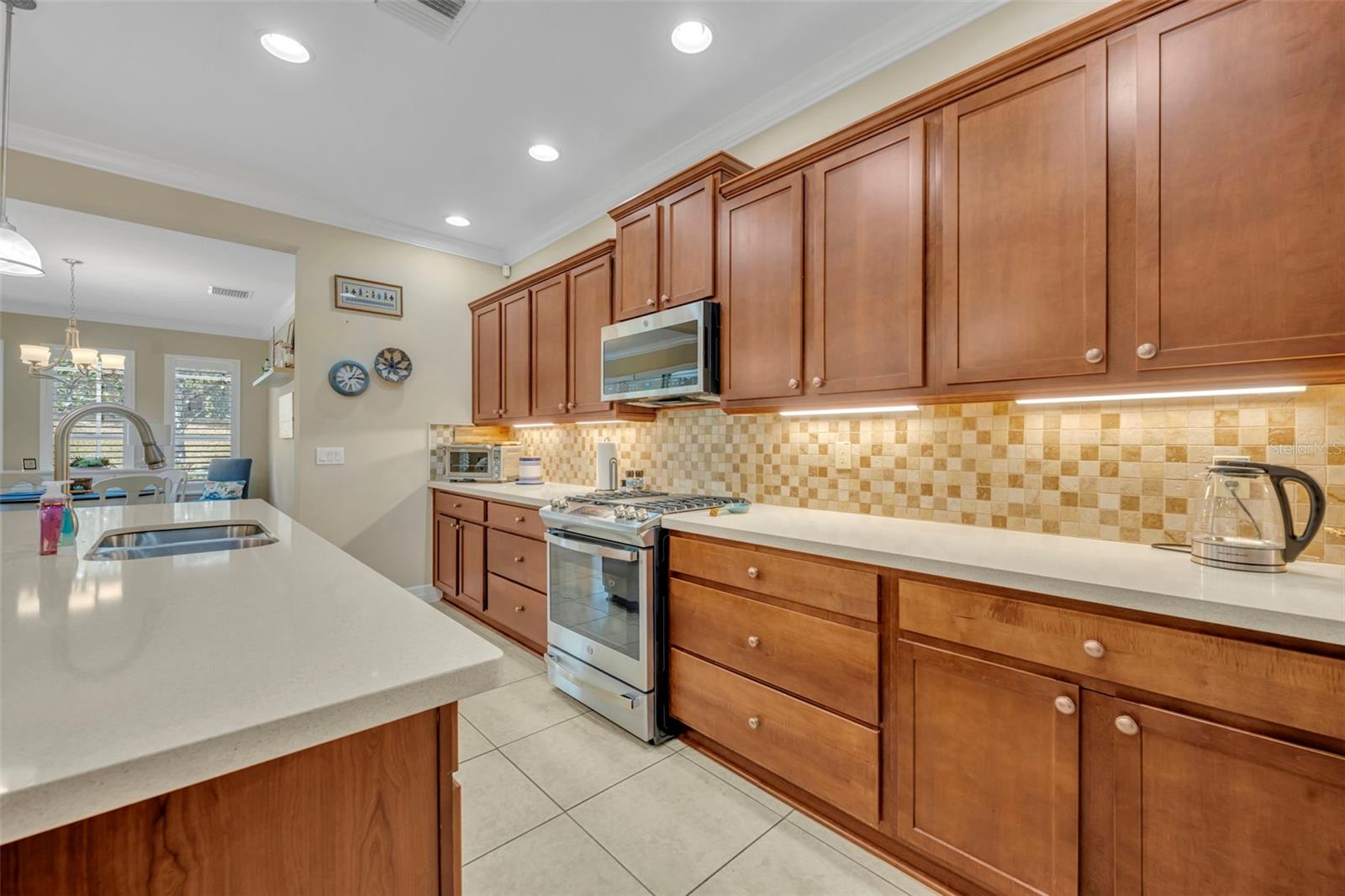 Image 19 of 37 For 115 Salt Marsh Lane