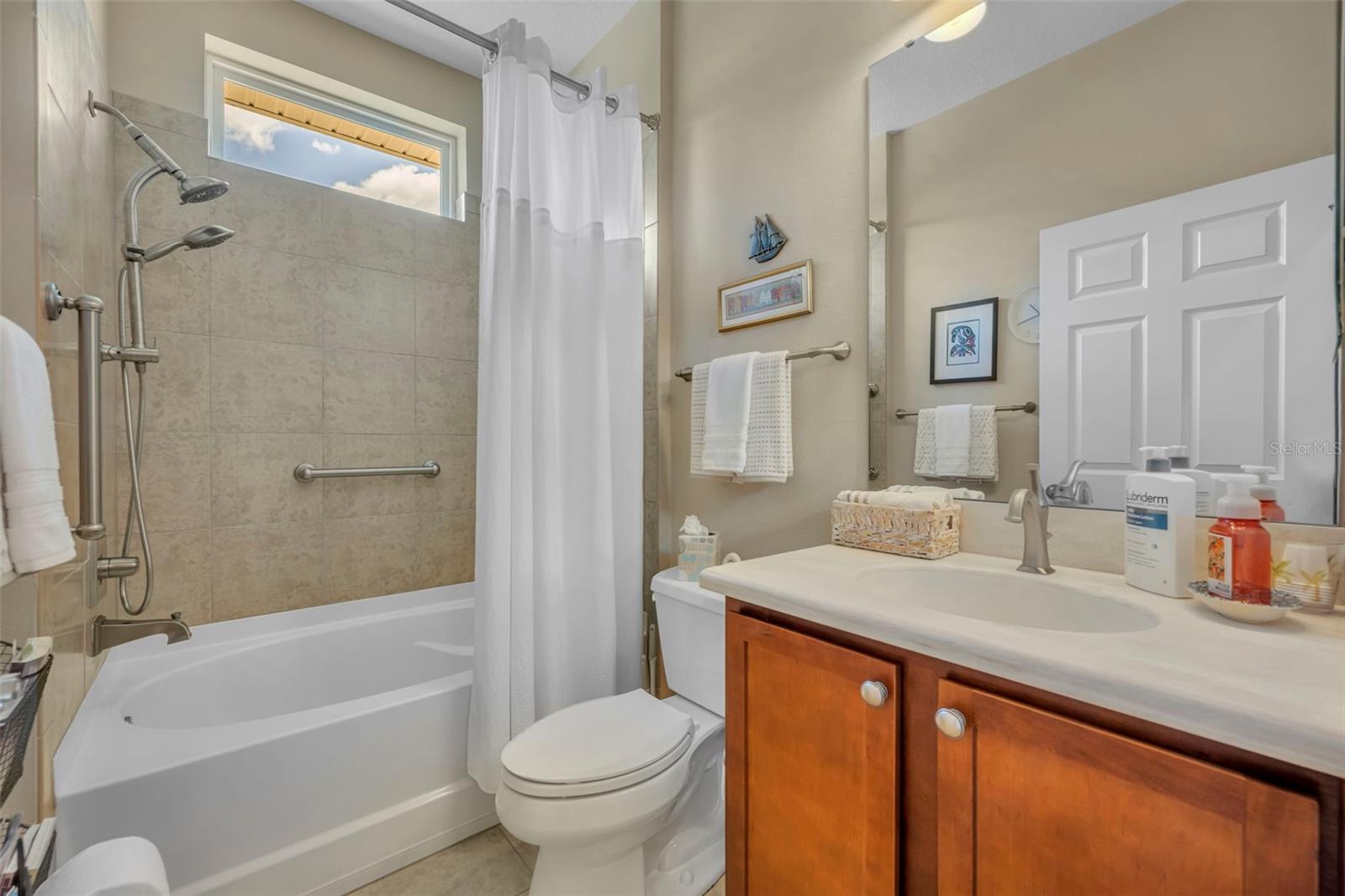 Image 29 of 37 For 115 Salt Marsh Lane