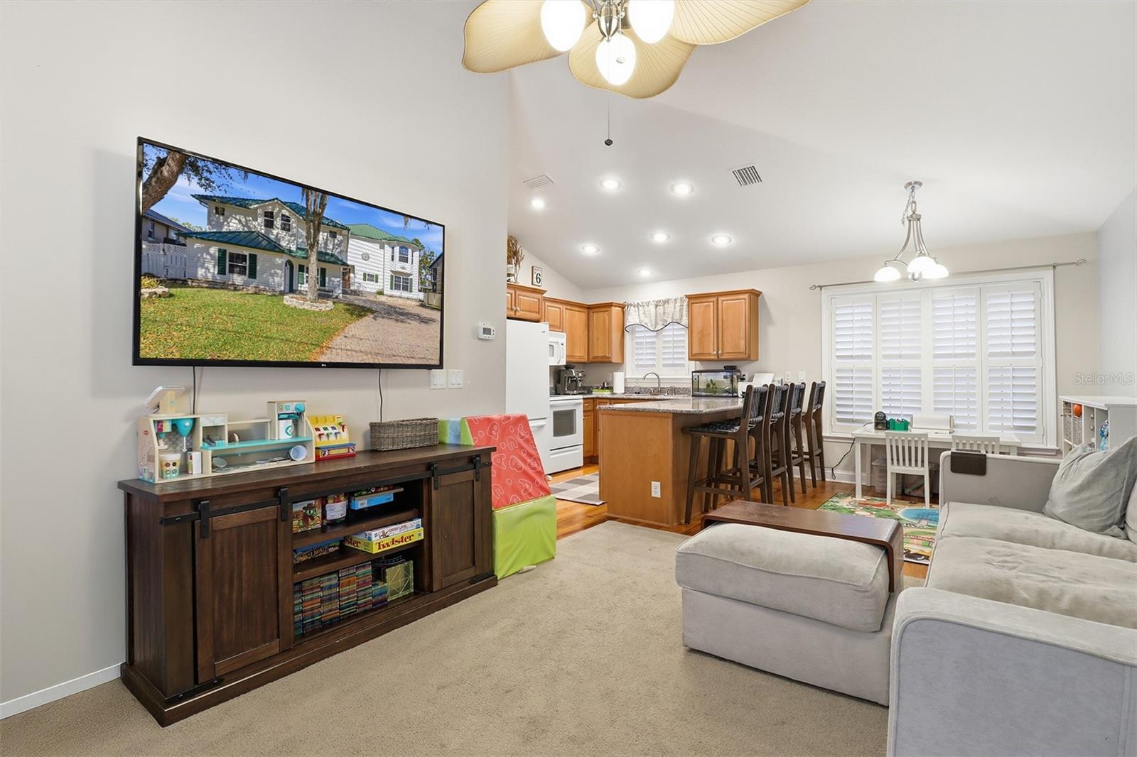 Image 42 of 47 For 300 12th Avenue