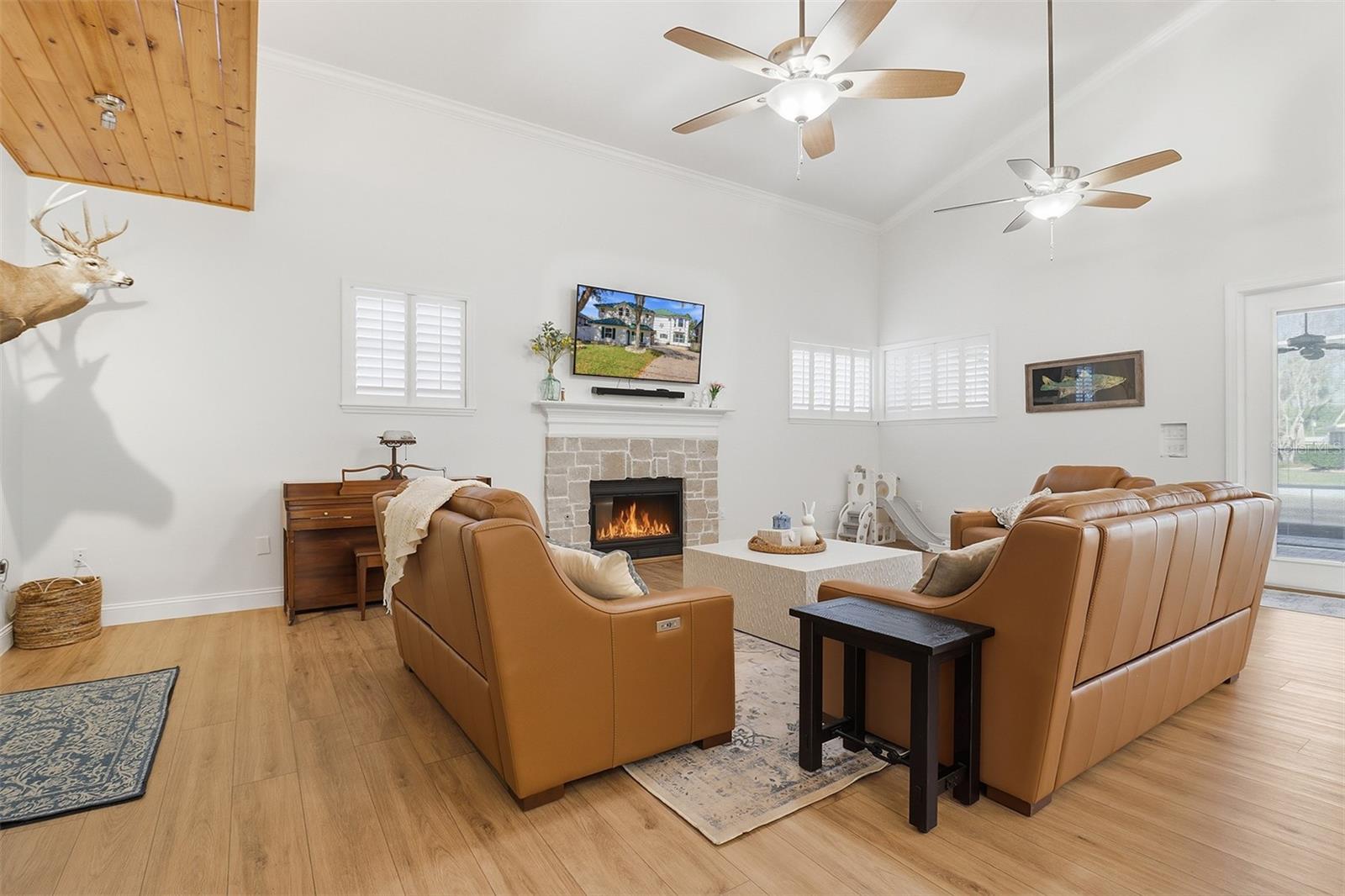 Image 7 of 47 For 300 12th Avenue