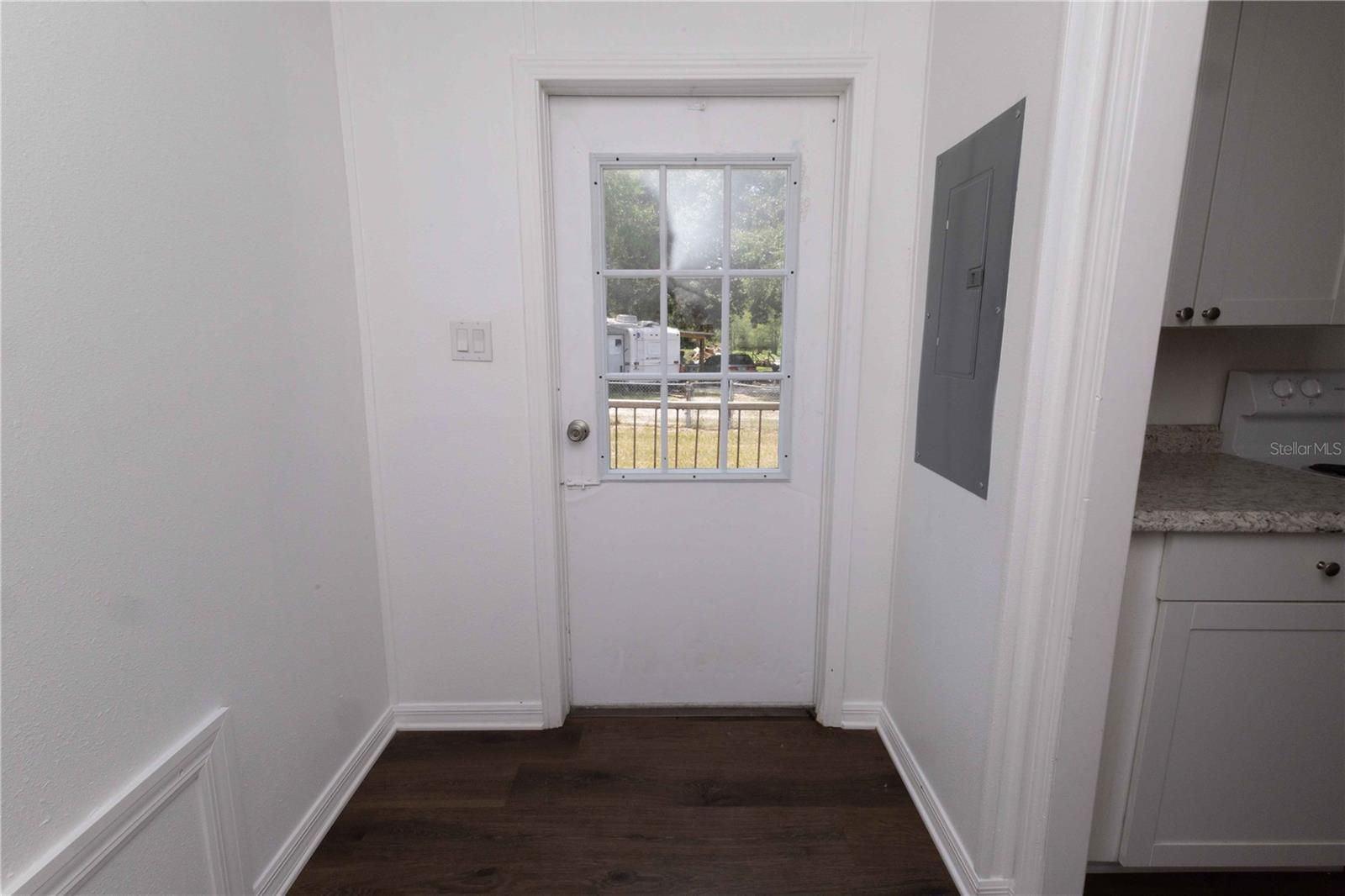 Image 22 of 25 For 4872 Evans Street