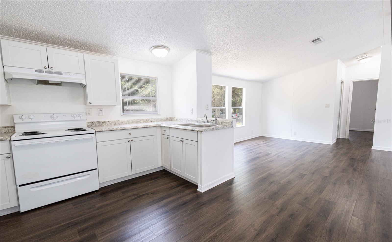 Image 8 of 25 For 4872 Evans Street