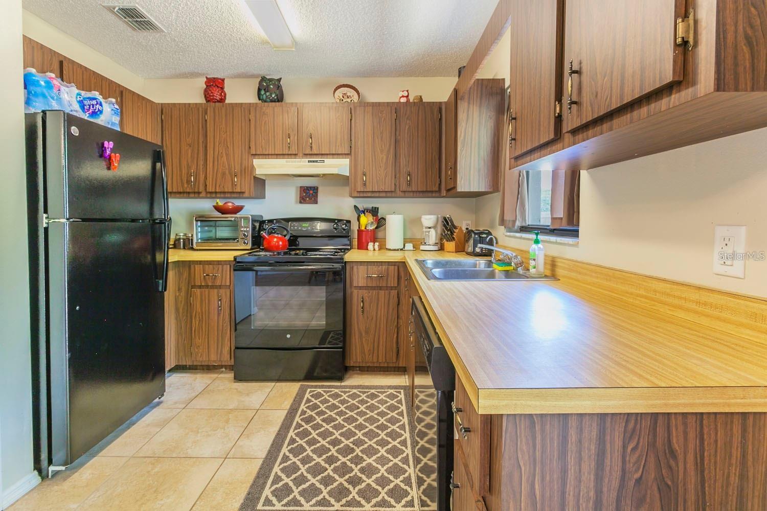 Image 10 of 24 For 7211 120th Street