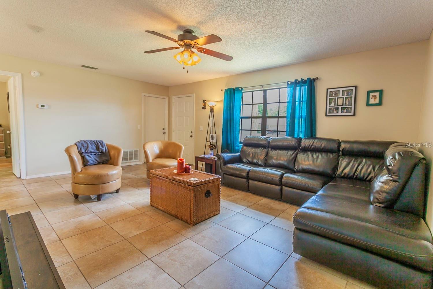 Image 5 of 24 For 7211 120th Street