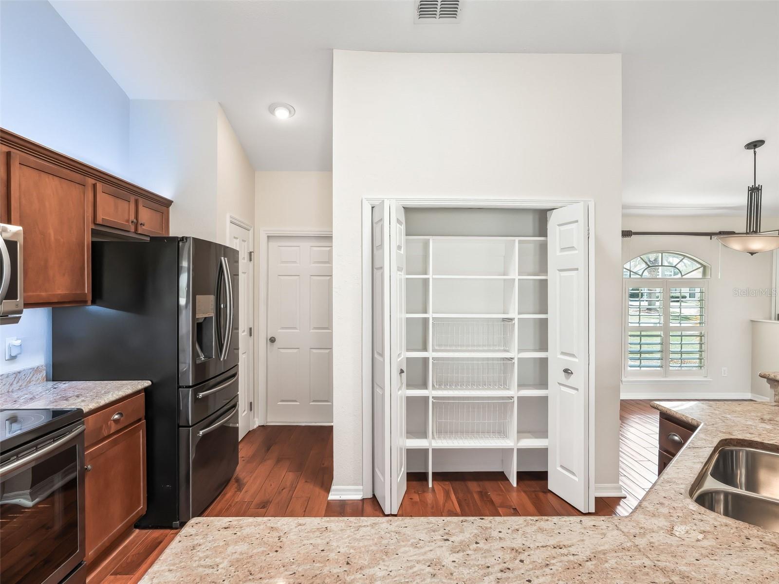 Image 22 of 67 For 12420 176th Loop