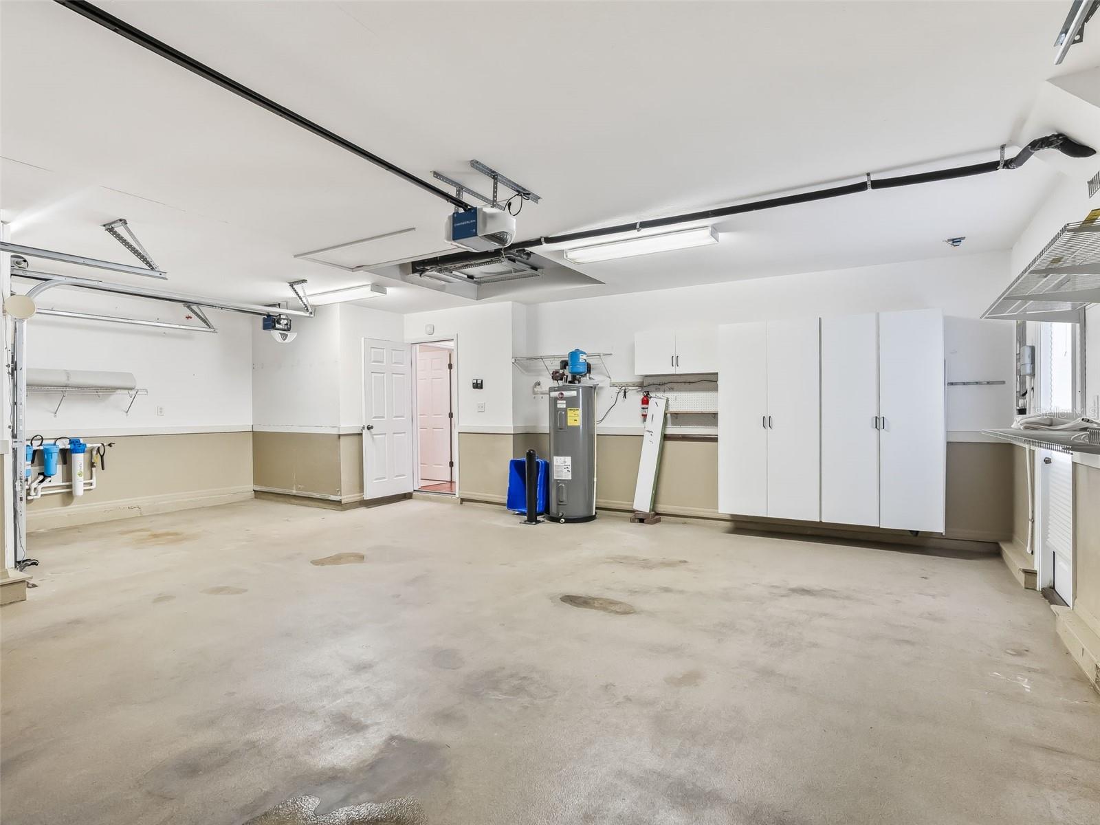 Image 23 of 67 For 12420 176th Loop