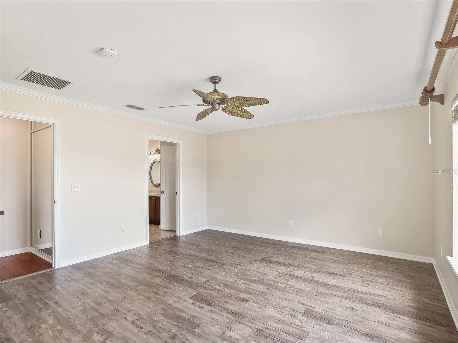 Image 26 of 67 For 12420 176th Loop