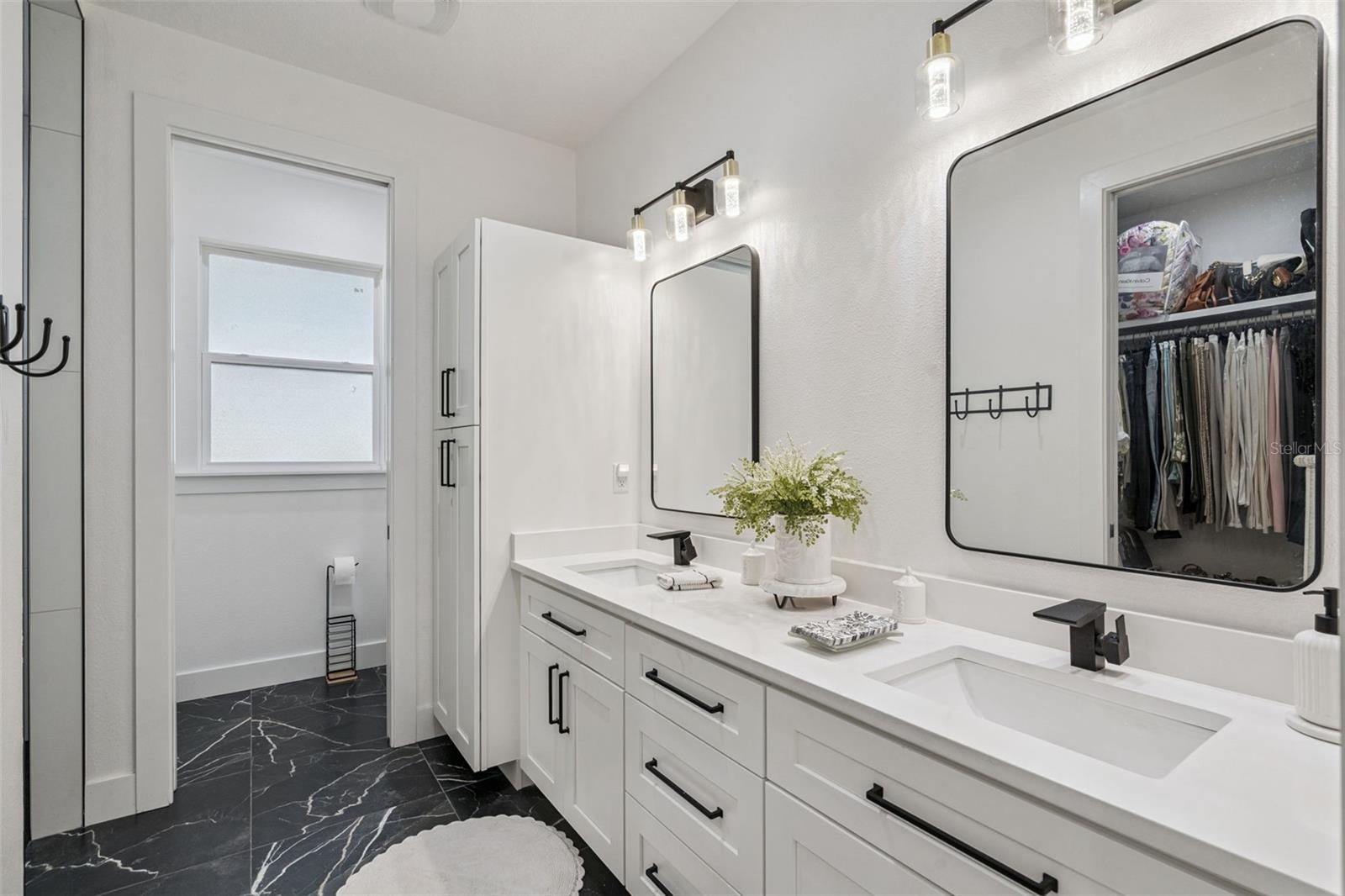 Image 18 of 40 For 11722 Lake Minneola Shores