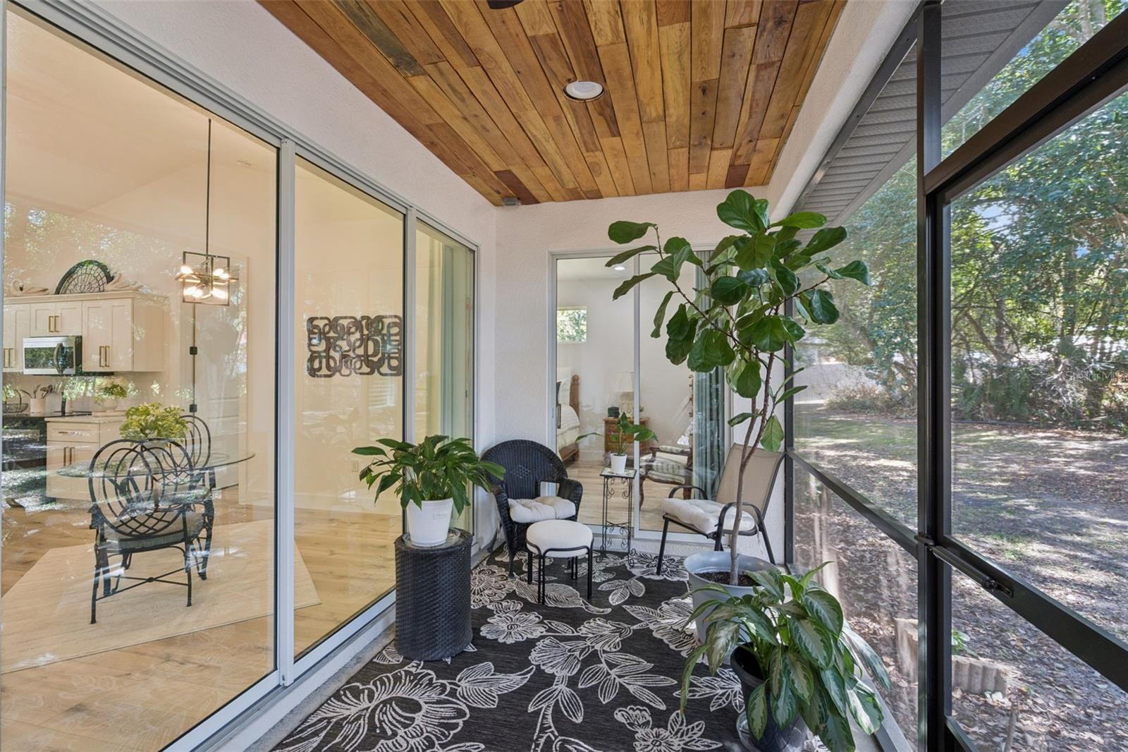 Image 24 of 40 For 11722 Lake Minneola Shores