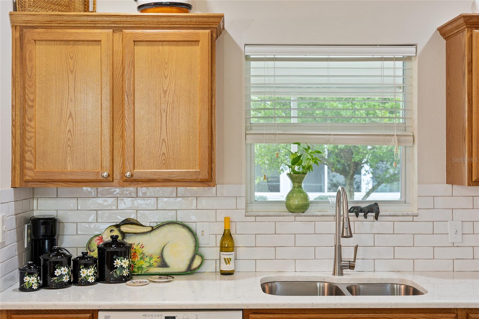 Image 22 of 67 For 17713 89th Milford Avenue