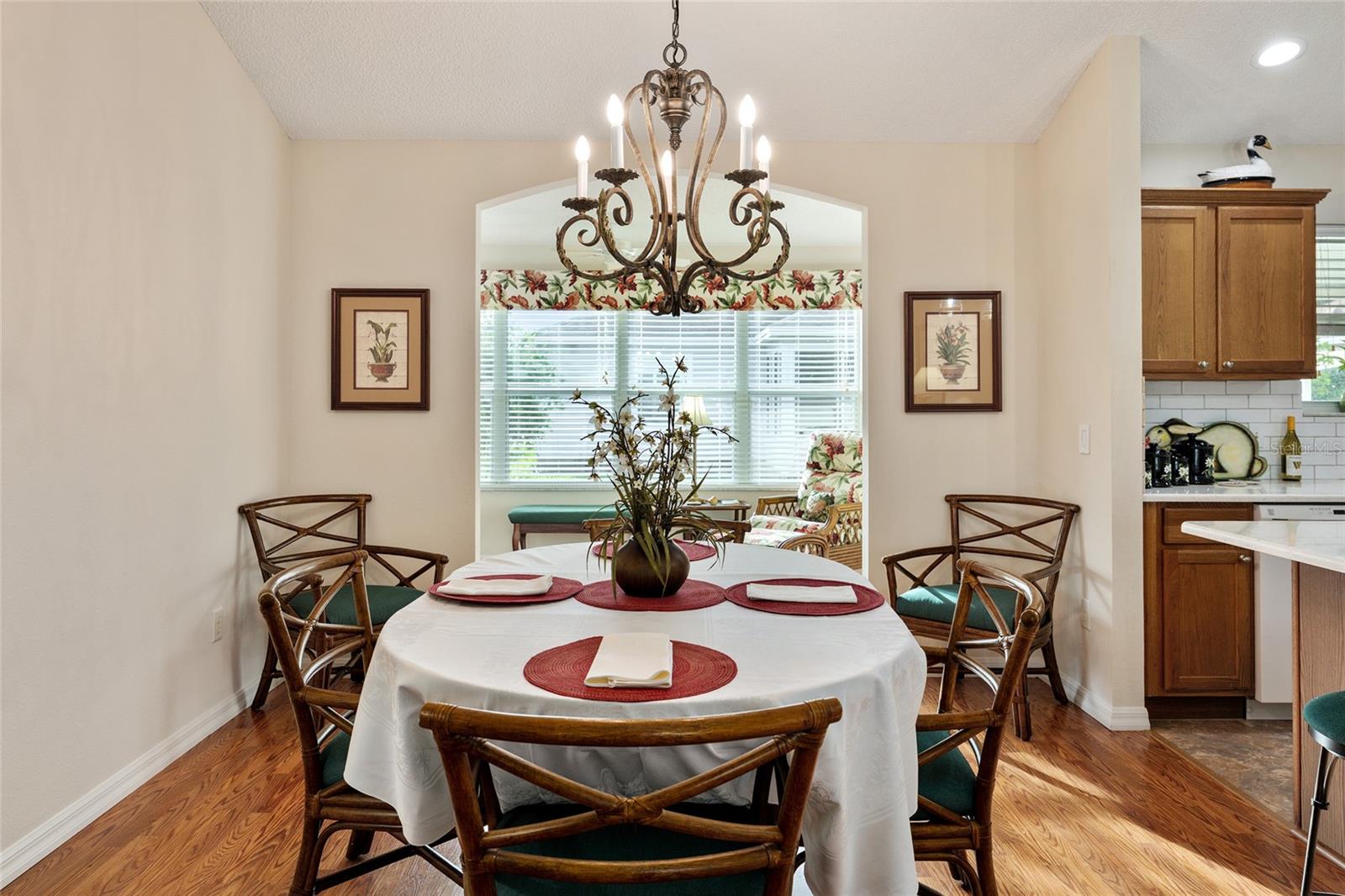 Image 30 of 67 For 17713 89th Milford Avenue