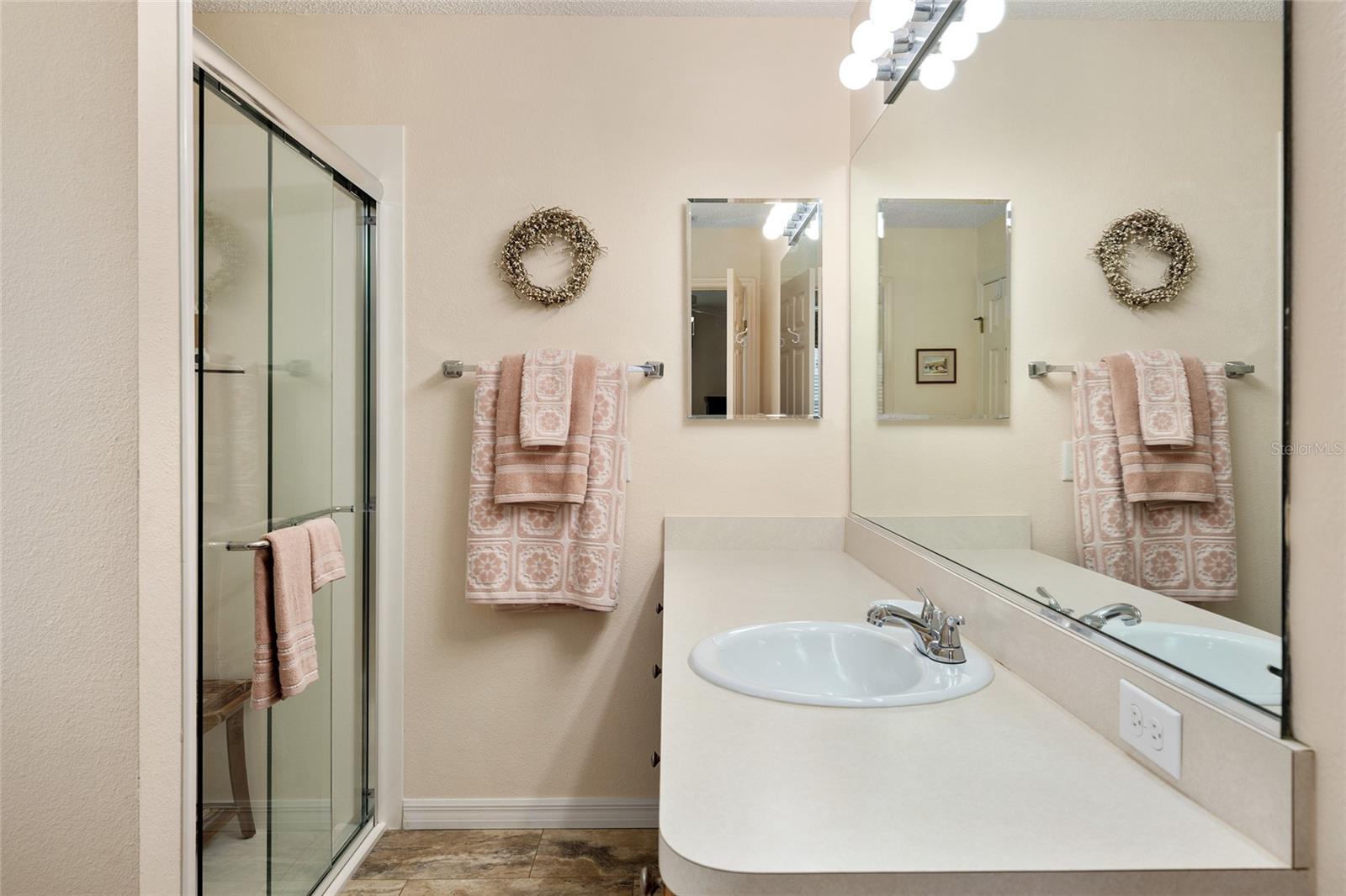 Image 35 of 67 For 17713 89th Milford Avenue