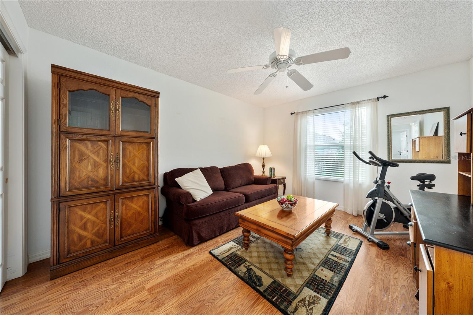 Image 39 of 67 For 17713 89th Milford Avenue