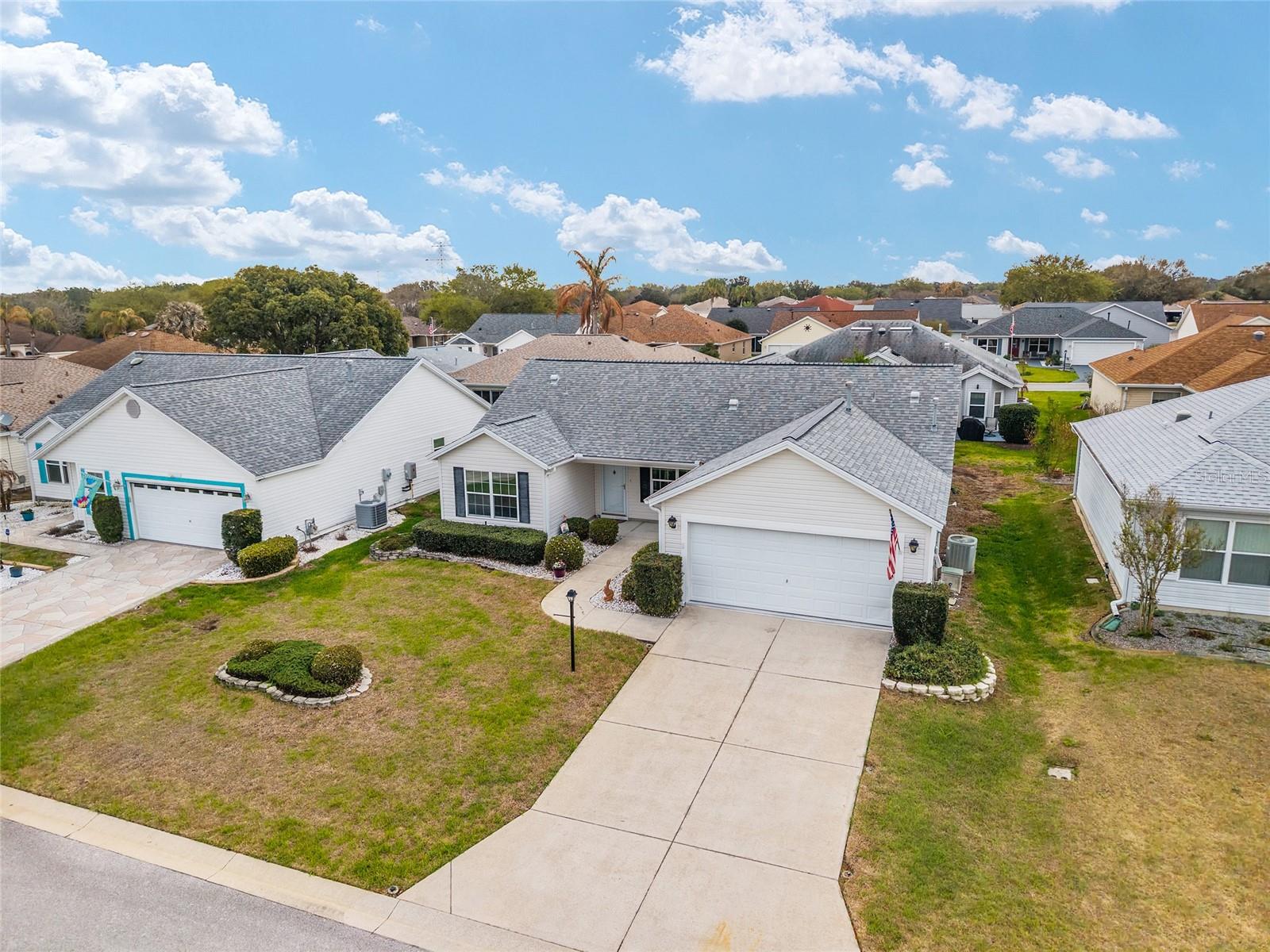 Image 57 of 67 For 17713 89th Milford Avenue