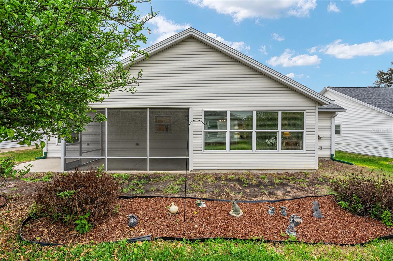 Image 7 of 67 For 17713 89th Milford Avenue