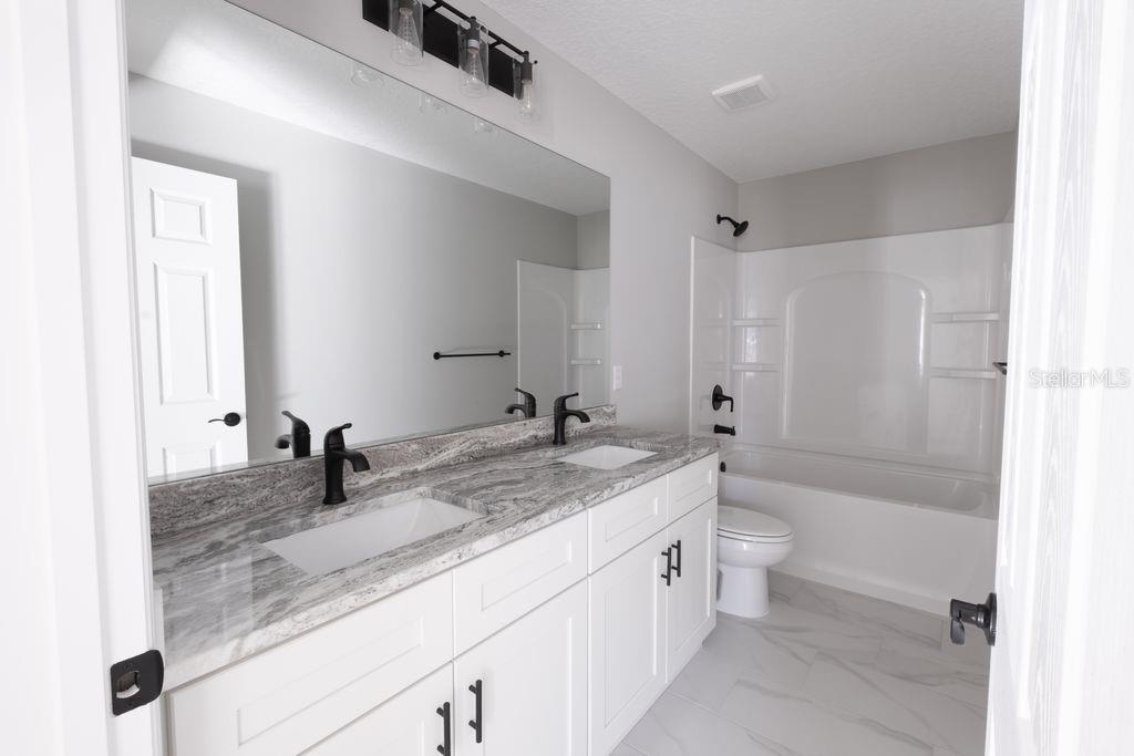 Image 24 of 43 For 9648 Choir Terrace