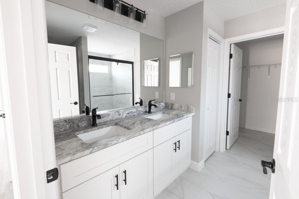 Image 27 of 43 For 9648 Choir Terrace