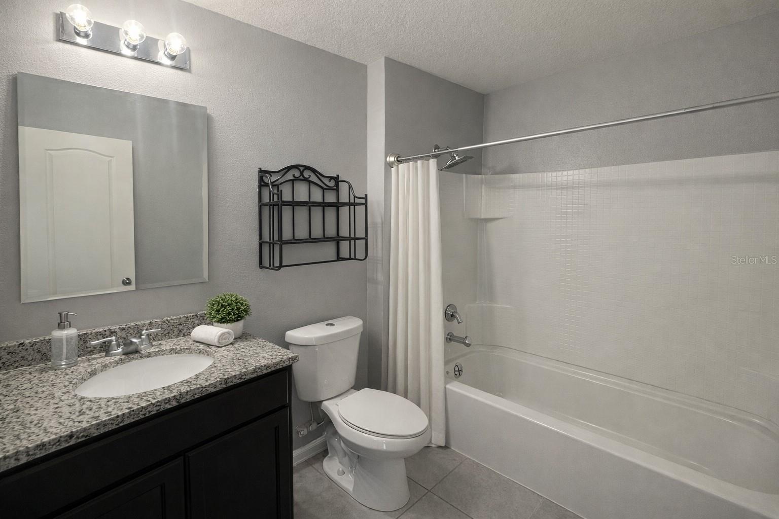 Image 12 of 27 For 1760 Point O Woods Court