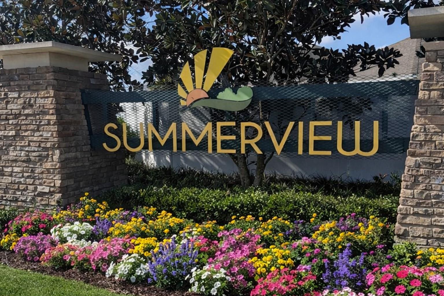 Image 4 of 27 For 1760 Point O Woods Court