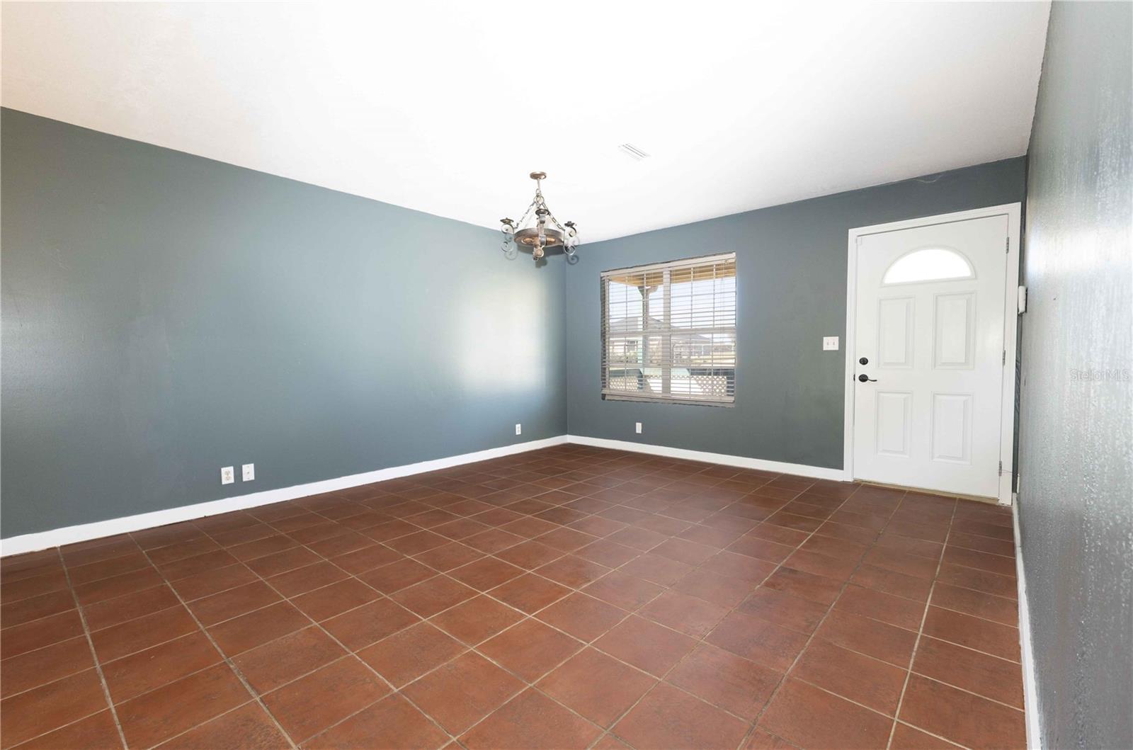 Image 3 of 36 For 16649 23rd Avenue