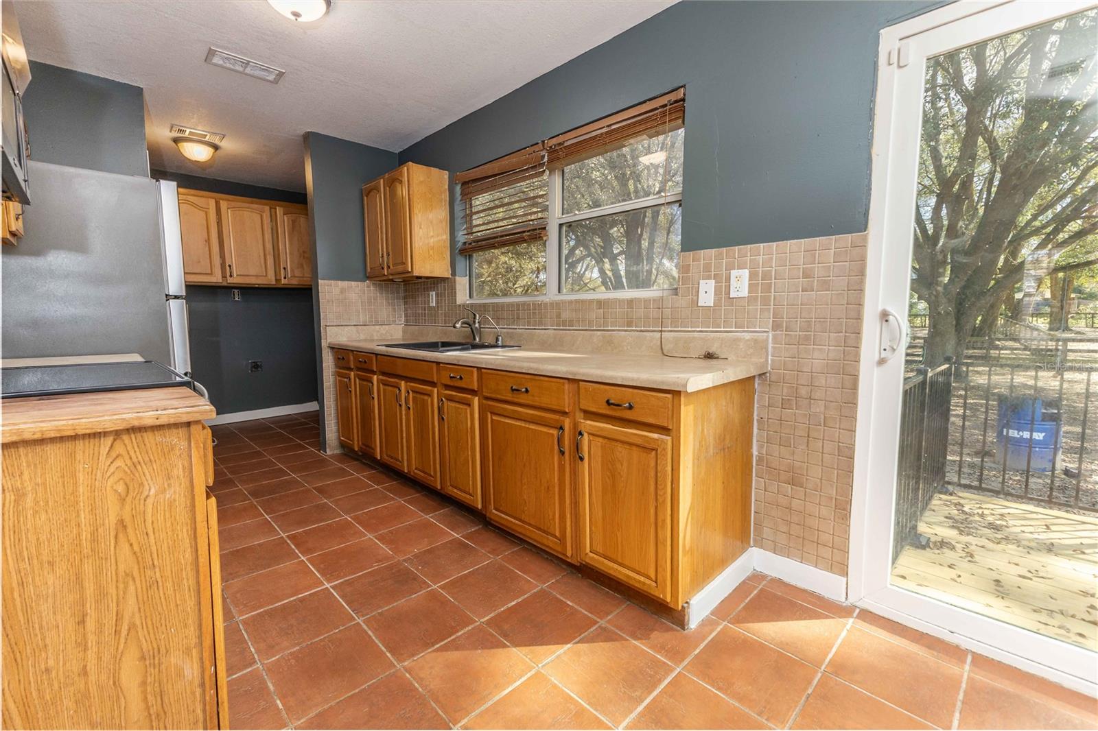 Image 4 of 36 For 16649 23rd Avenue