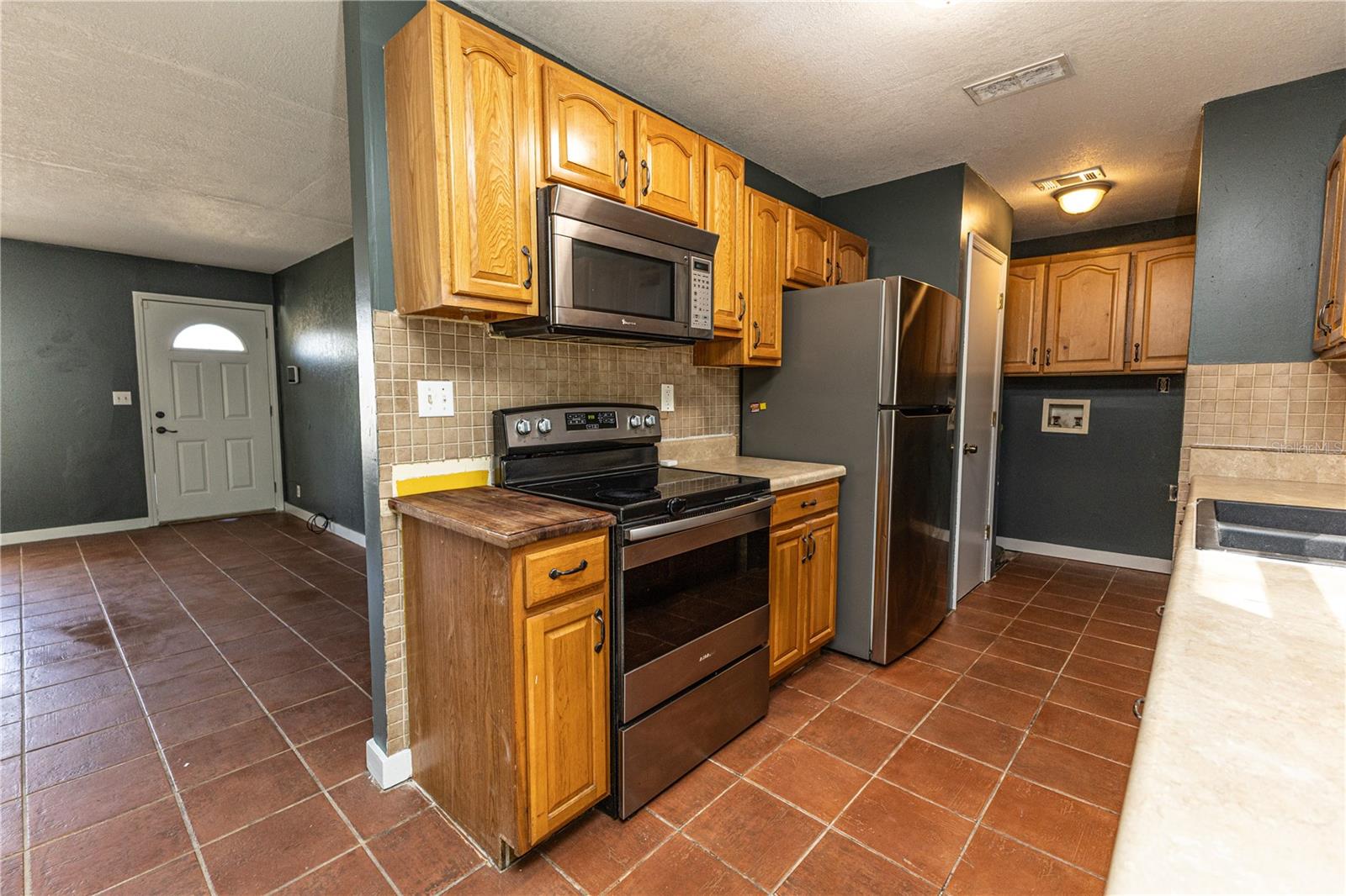 Image 6 of 36 For 16649 23rd Avenue