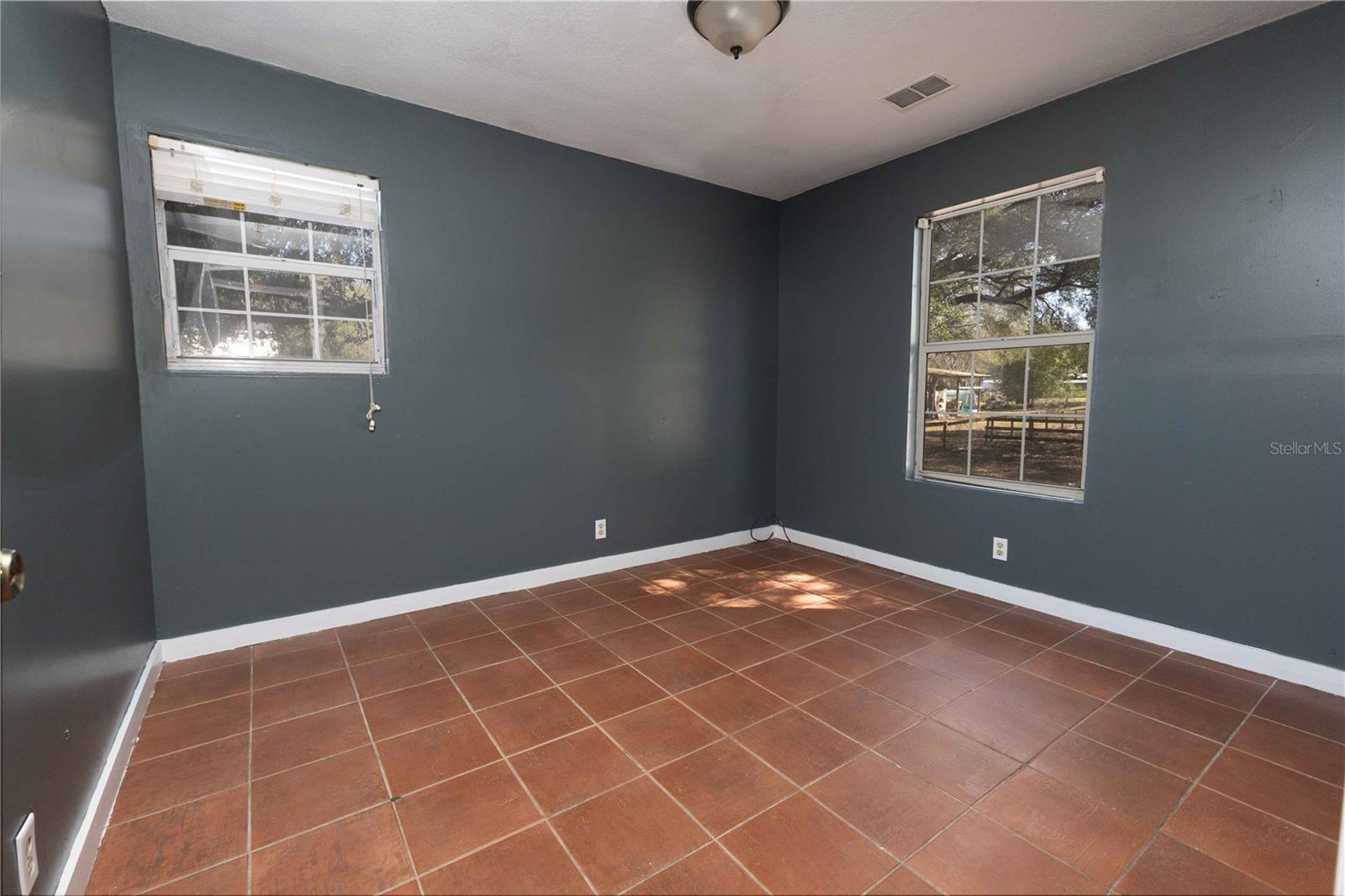 Image 8 of 36 For 16649 23rd Avenue