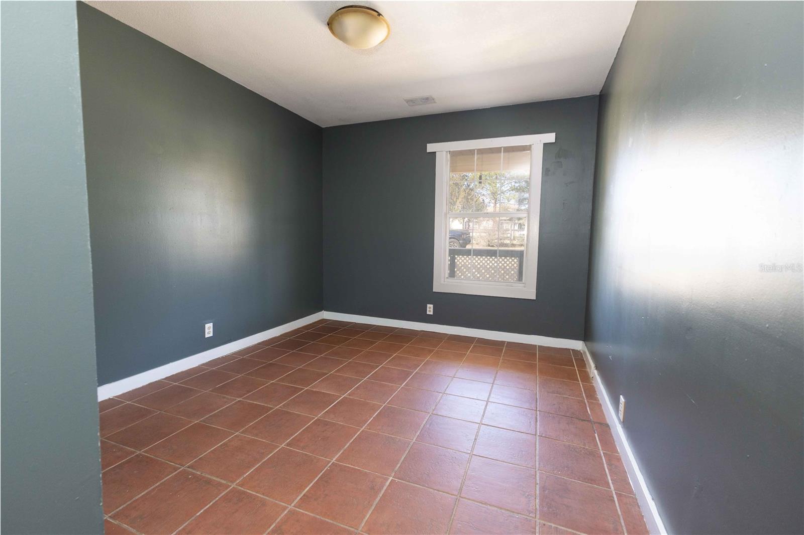 Image 9 of 36 For 16649 23rd Avenue