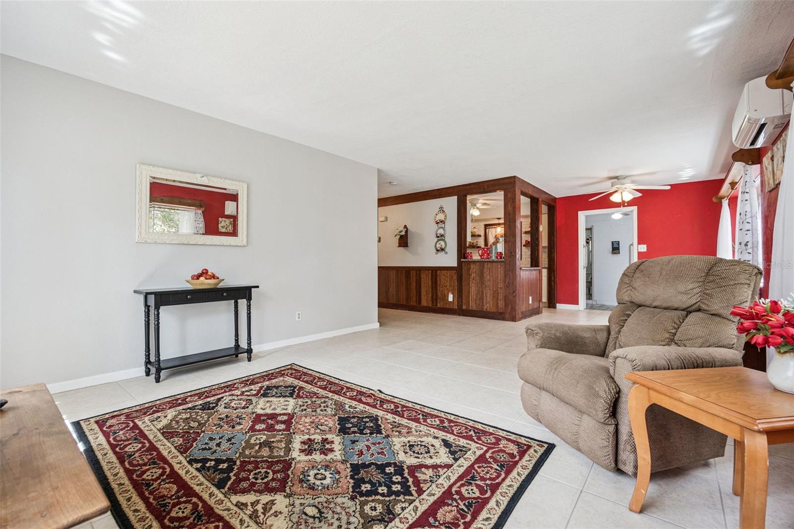 Image 18 of 59 For 5807 Gilliam Rd