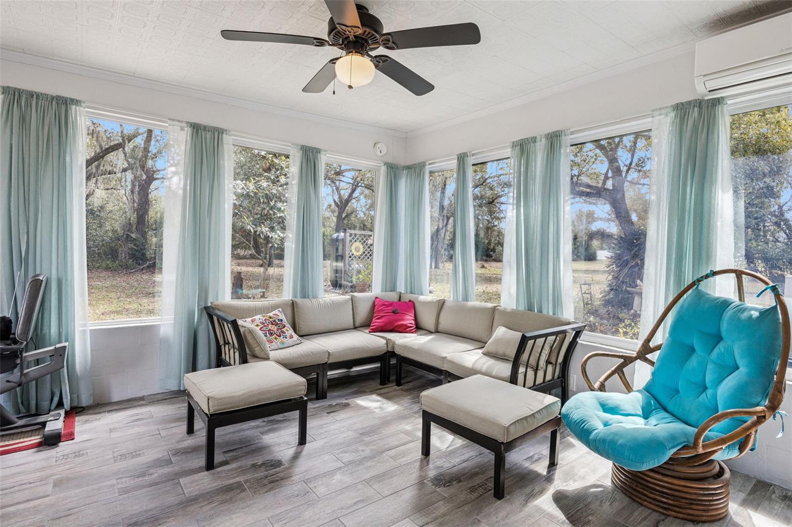 Image 21 of 59 For 5807 Gilliam Rd