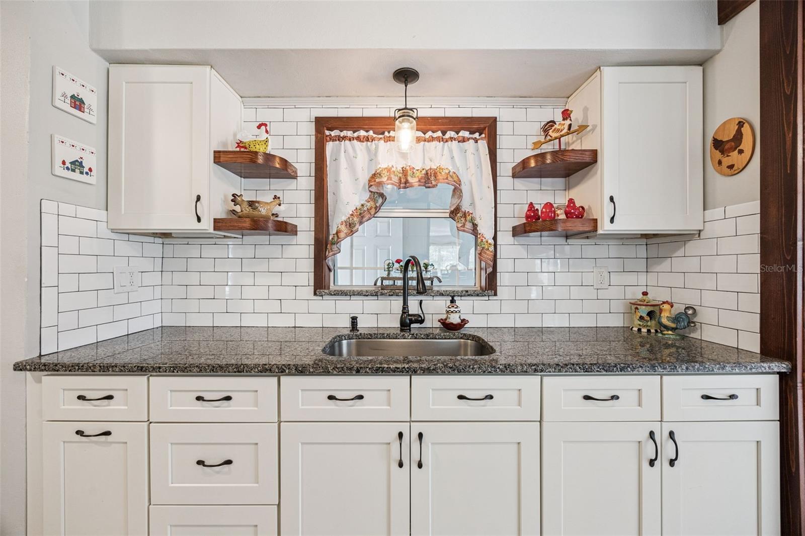 Image 7 of 59 For 5807 Gilliam Rd