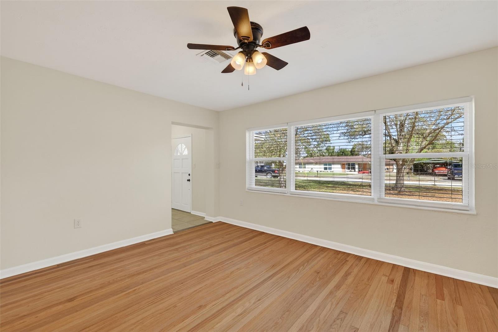 Image 4 of 25 For 436 Atwater Avenue