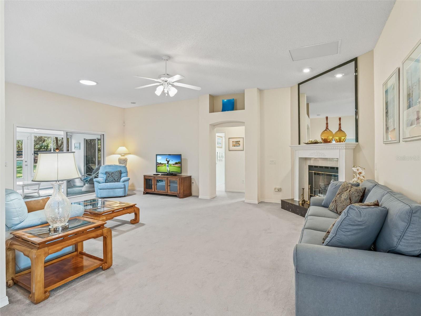 Image 20 of 57 For 1311 Carolina Court