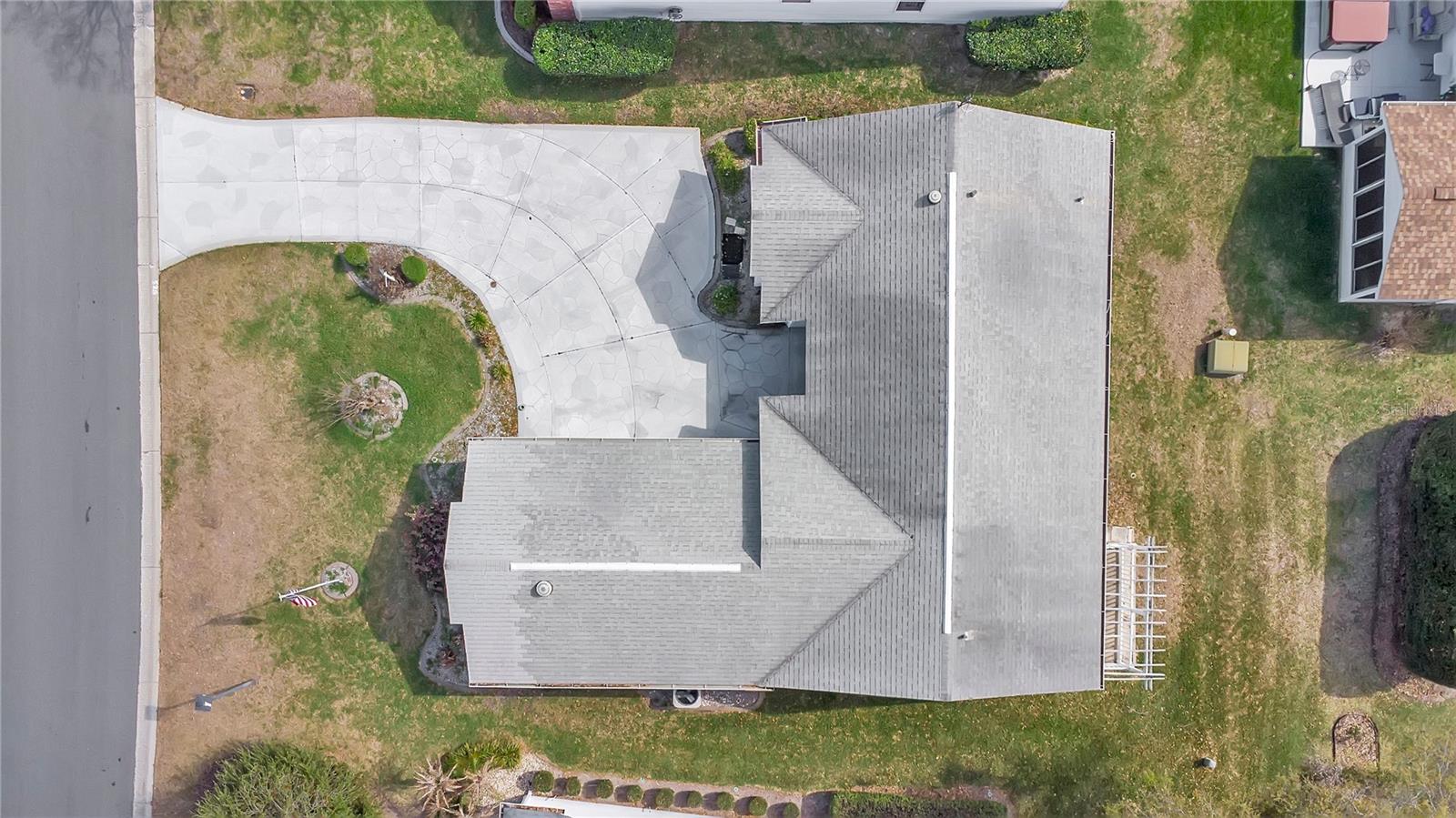 Image 28 of 38 For 528 Sevilla Place