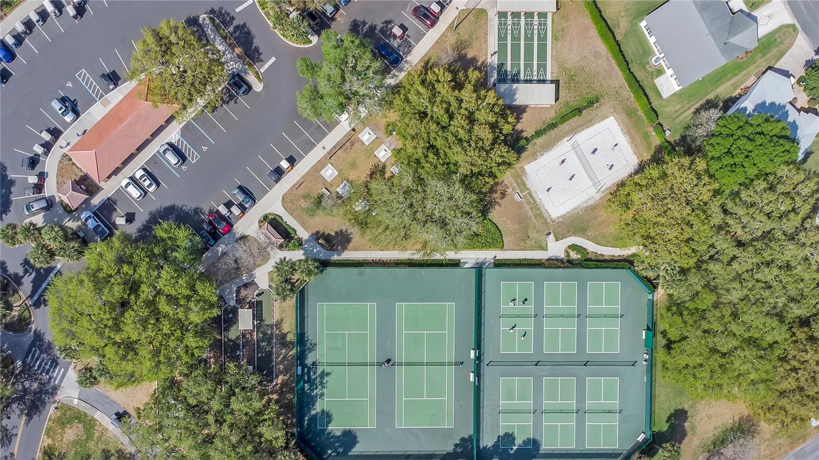 Image 34 of 38 For 528 Sevilla Place